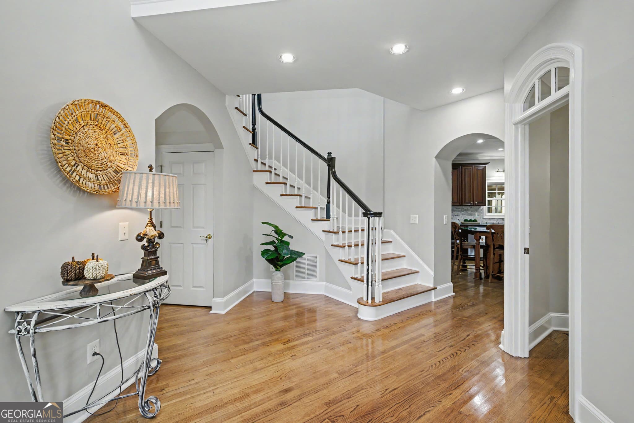 4 bedroom, 3.5 bathroom, 3,759 sq ft single family residence for sale at 160 Torrey Pines Court, Newnan, GA 30265 — photo 6