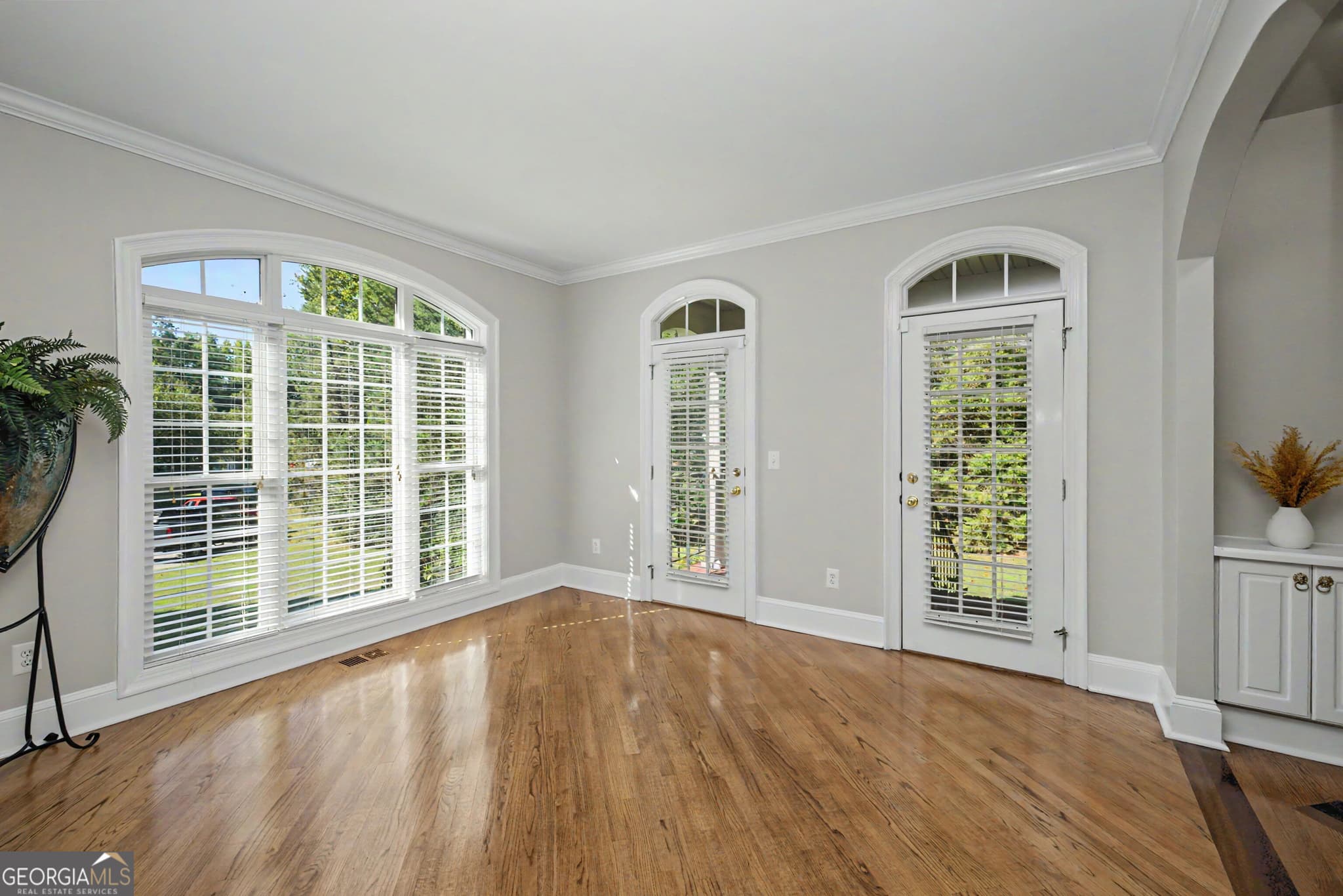 4 bedroom, 3.5 bathroom, 3,759 sq ft single family residence for sale at 160 Torrey Pines Court, Newnan, GA 30265 — photo 10
