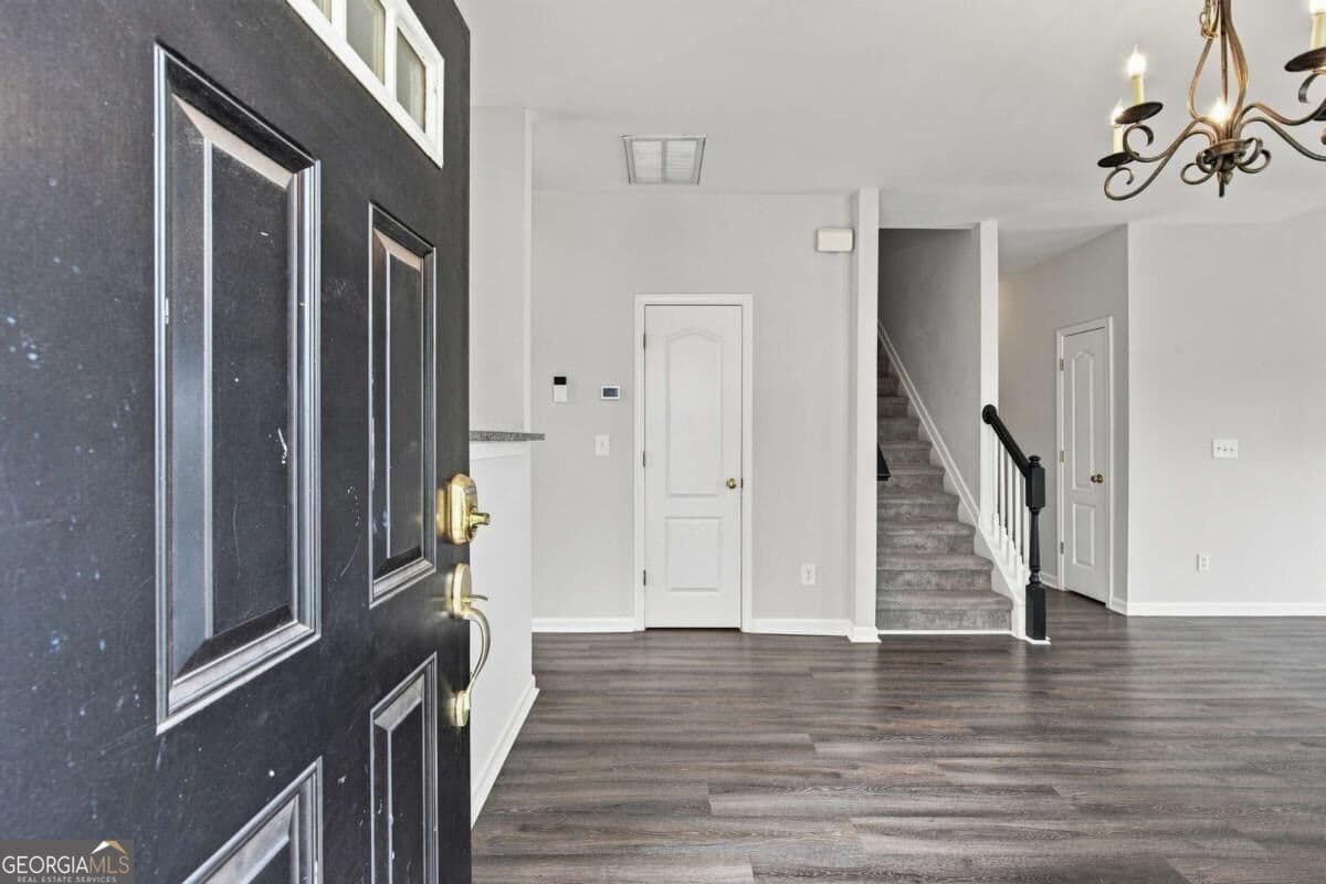 3 bedroom, 3.5 bathroom townhouse for rent at 1923 Hoods Fort Circle 29, Kennesaw, GA 30144 for $2,400 a month — photo 6