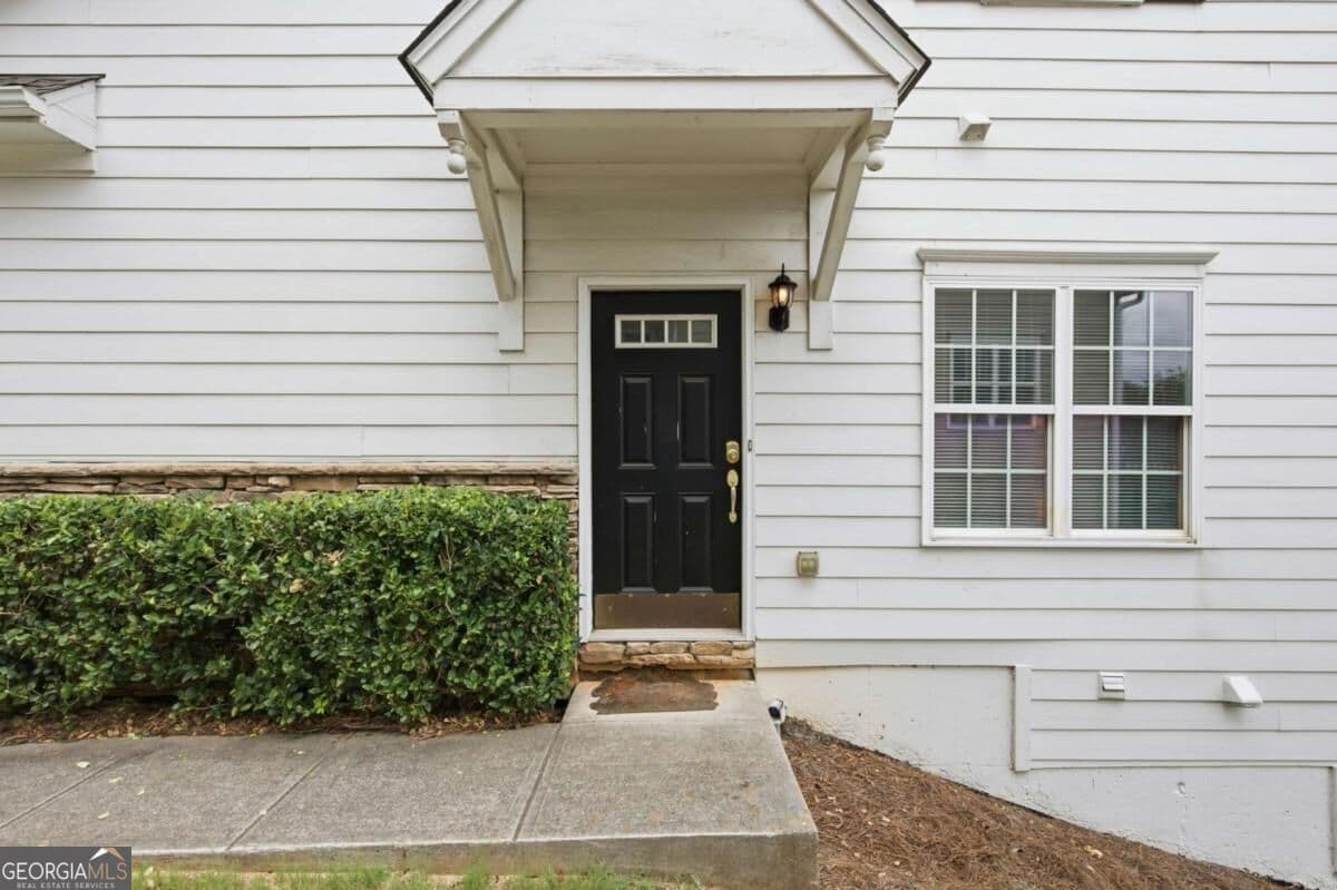 3 bedroom, 3.5 bathroom townhouse for rent at 1923 Hoods Fort Circle 29, Kennesaw, GA 30144 for $2,400 a month — photo 5