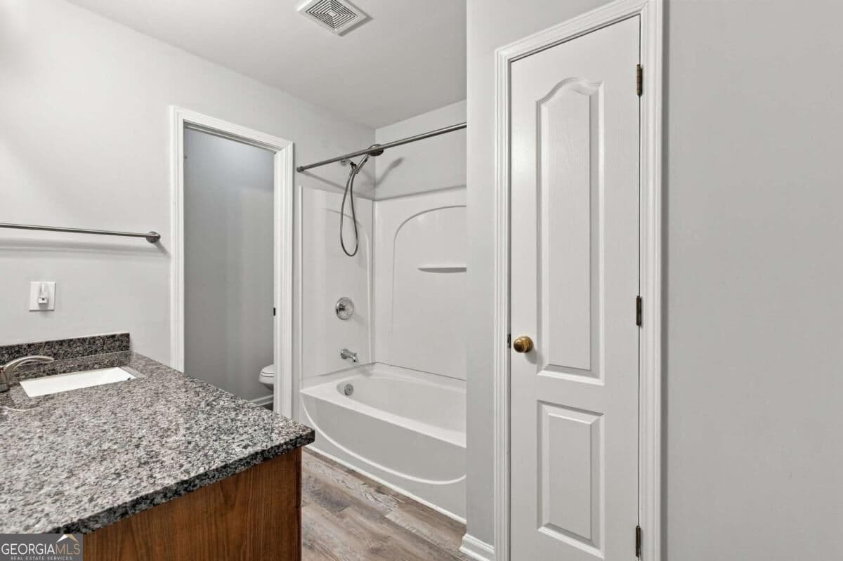 3 bedroom, 3.5 bathroom townhouse for rent at 1923 Hoods Fort Circle 29, Kennesaw, GA 30144 for $2,400 a month — photo 10