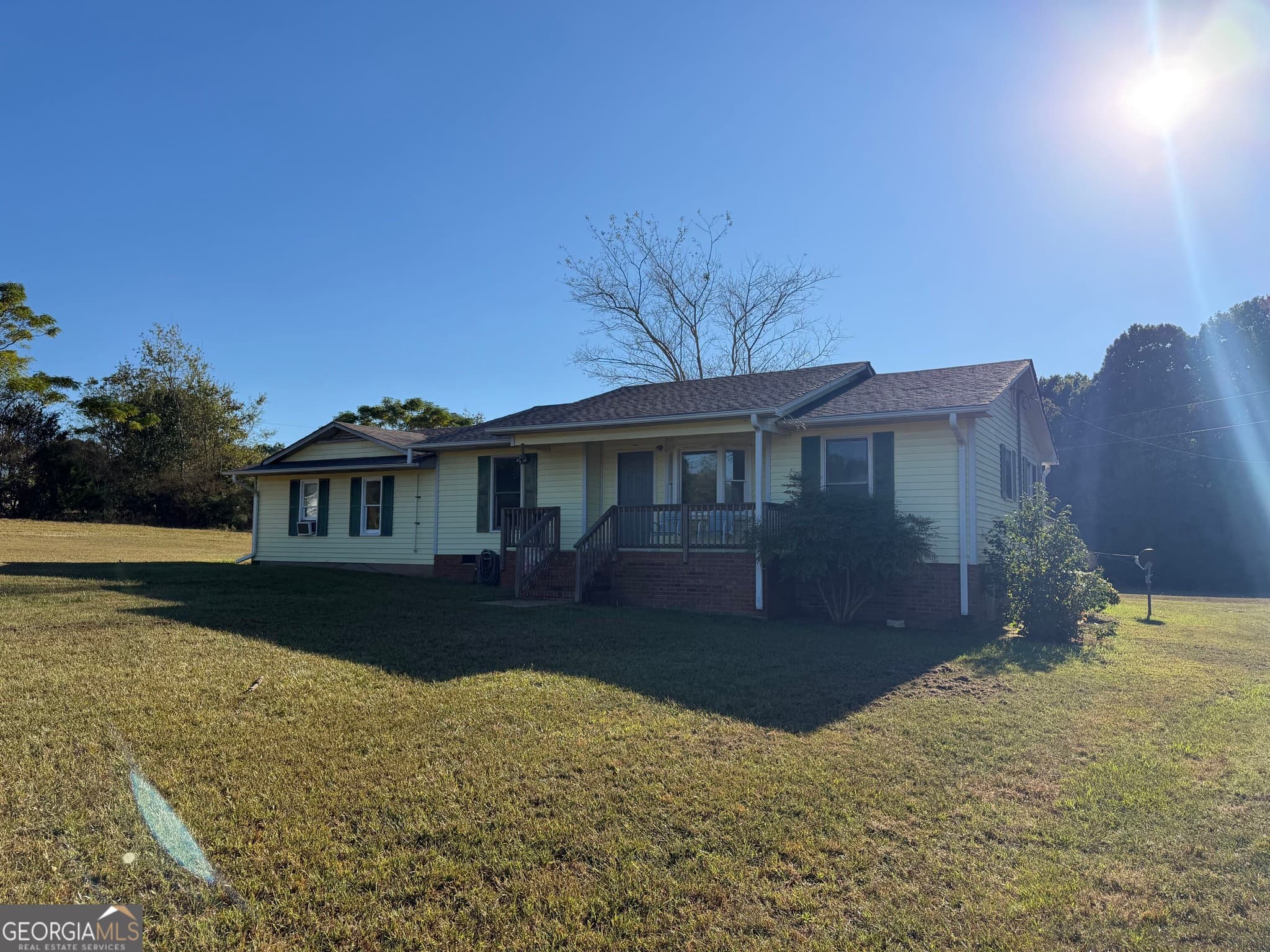 3 bedroom, 2 bathroom, 1,722 sq ft single family residence for rent at 816 Bert Moorhead Road, Canon, GA 30520 for $1,650 a month