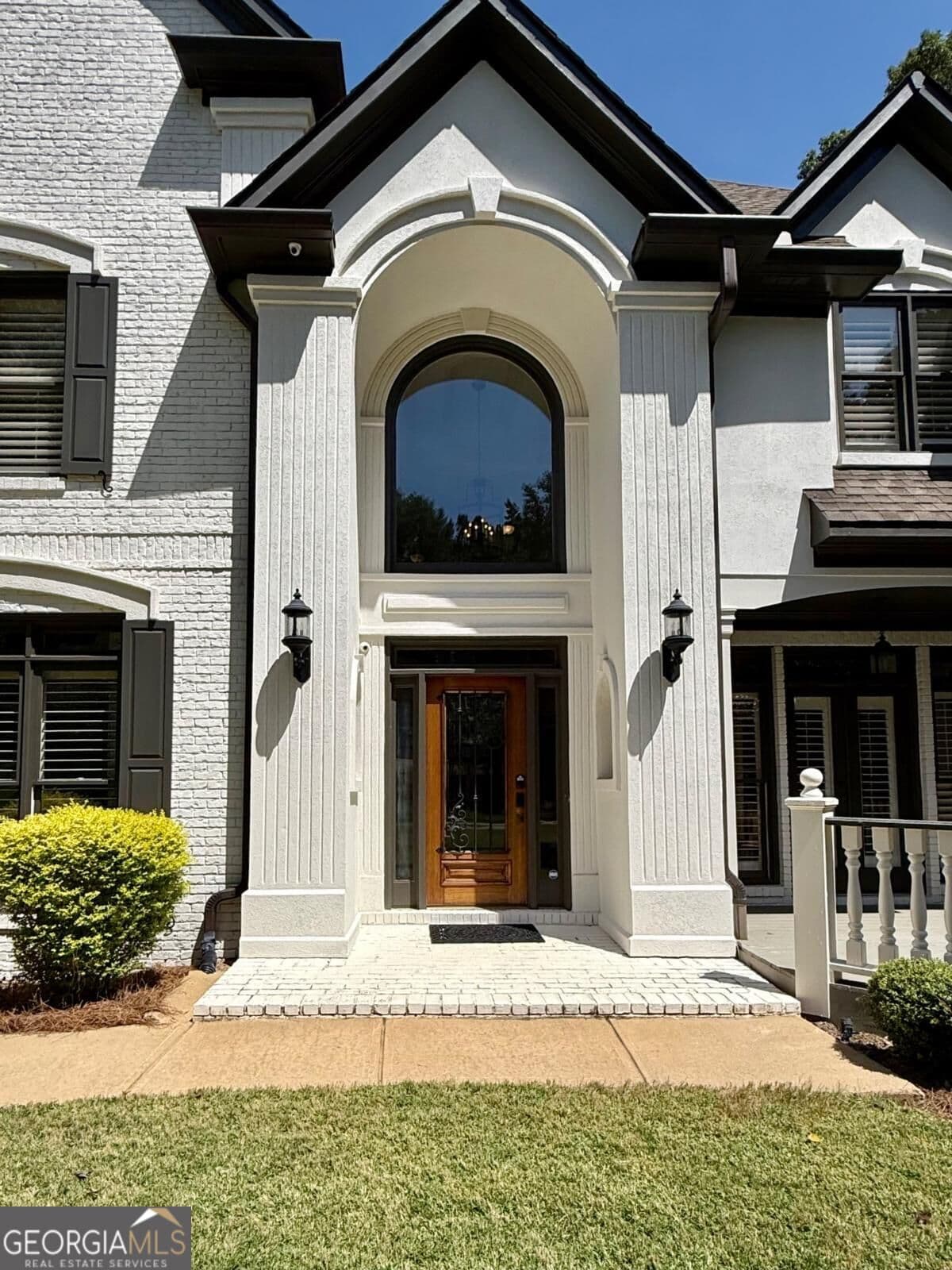 5 bedroom, 4.5 bathroom, 5,838 sq ft single family residence for sale at 4296 Bristlecone Drive, Marietta, GA 30064 — photo 3