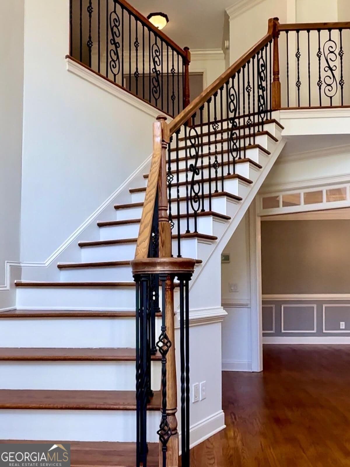 5 bedroom, 4.5 bathroom, 5,838 sq ft single family residence for sale at 4296 Bristlecone Drive, Marietta, GA 30064 — photo 5