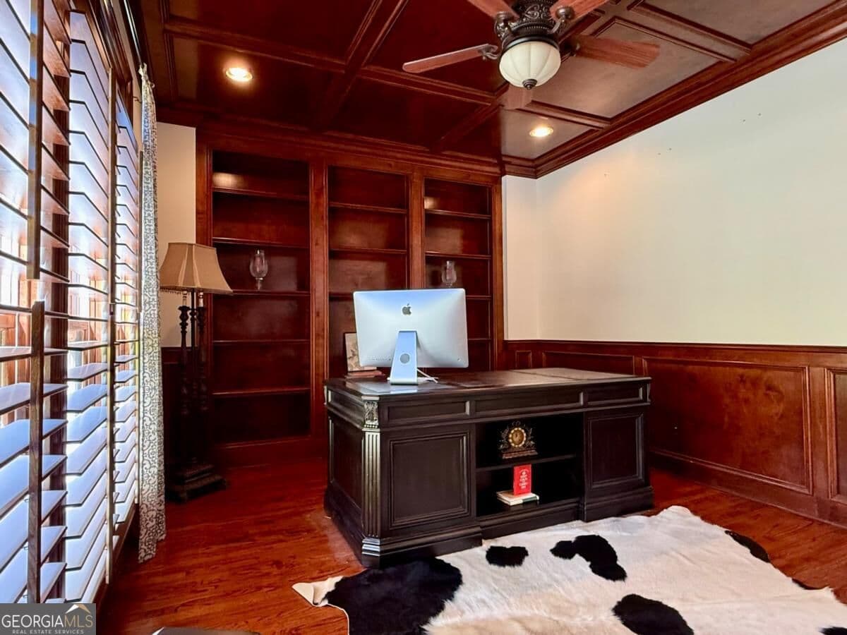 5 bedroom, 4.5 bathroom, 5,838 sq ft single family residence for sale at 4296 Bristlecone Drive, Marietta, GA 30064 — photo 9