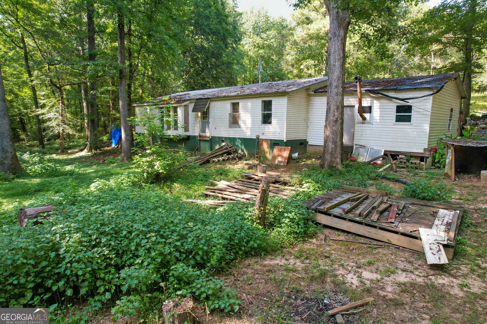 3 bedroom, 2 bathroom, 1,600 sq ft single family residence for sale at 123 Indian Village Drive, Maysville, GA 30558 — photo 4