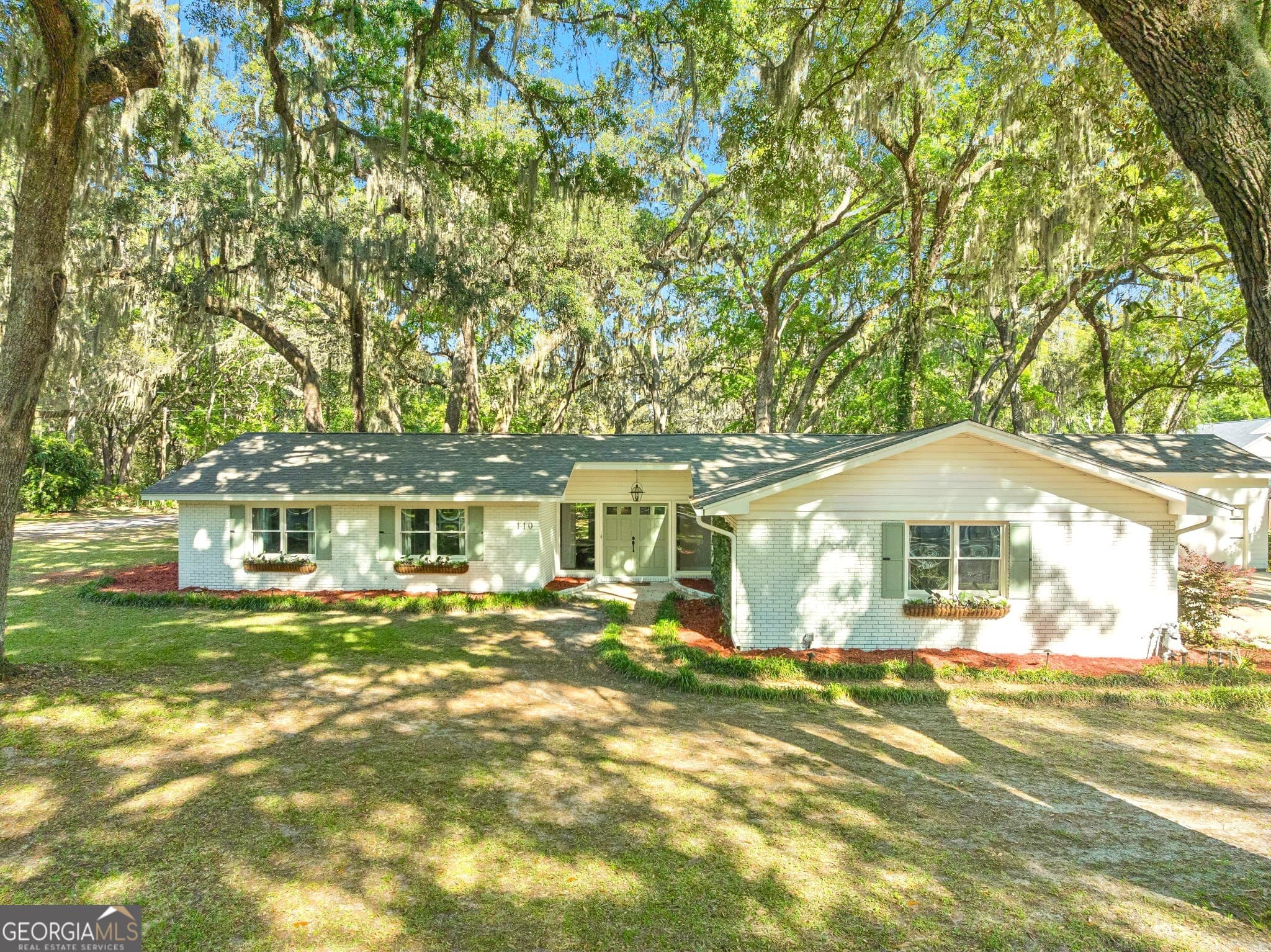 4 bedroom, 3 bathroom, 2,451 sq ft single family residence sold at 110 Margaret Street, St. Marys, GA 31558