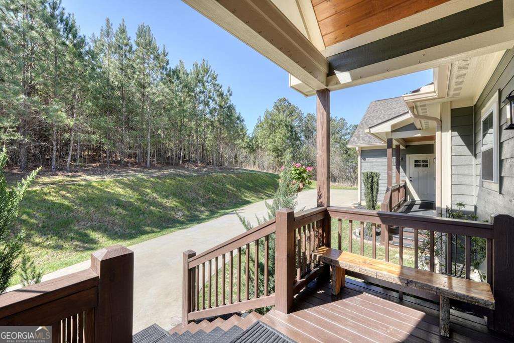 4 bedroom, 3 bathroom, 3,076 sq ft single family residence for sale at 1309 Ridge Pointe Way, Blairsville, GA 30512 — photo 10