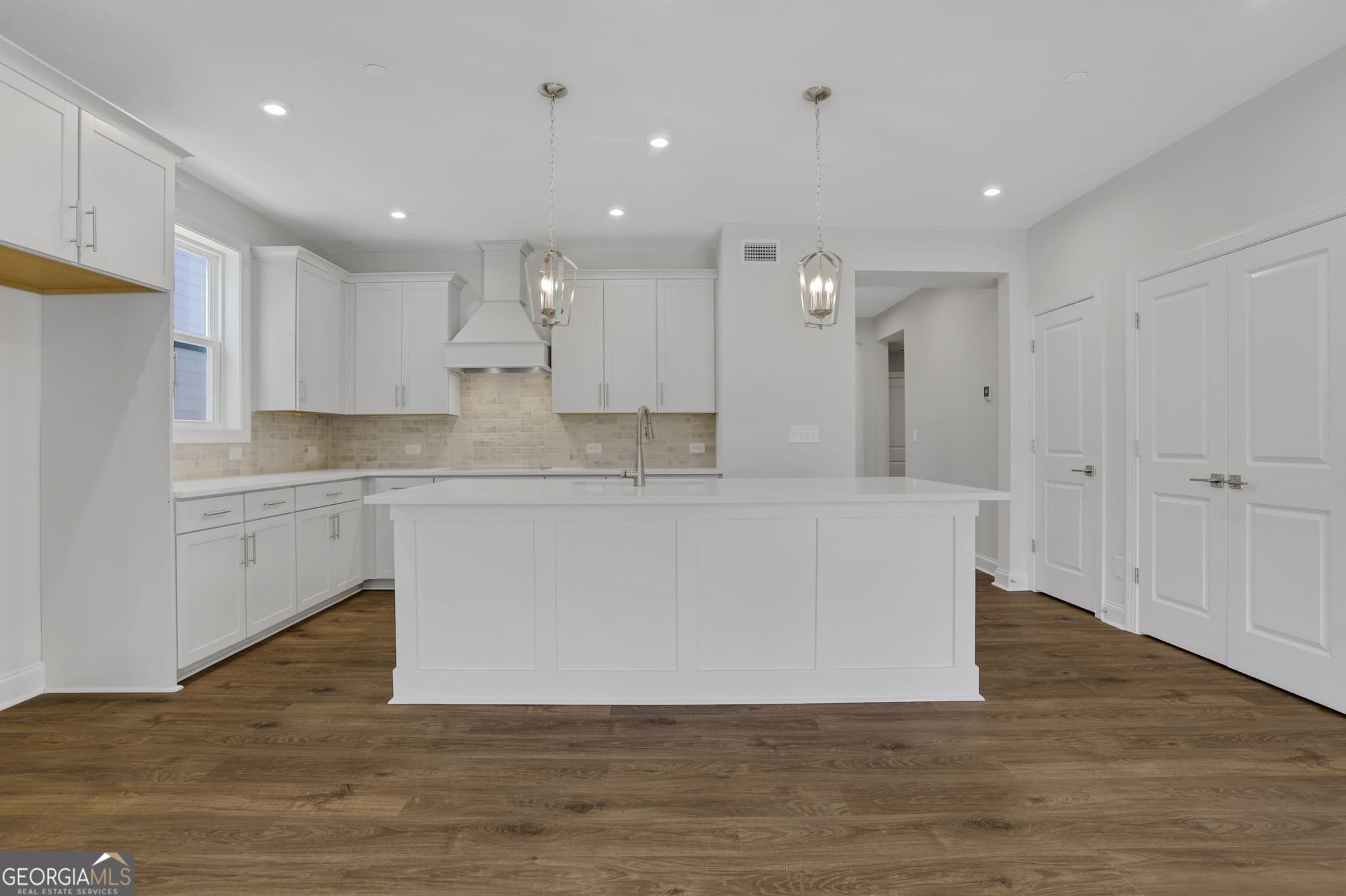 3 bedroom, 2.5 bathroom, 2,085 sq ft single family residence for sale at 130 Willowfern Lane, Marietta, GA 30066 — photo 5