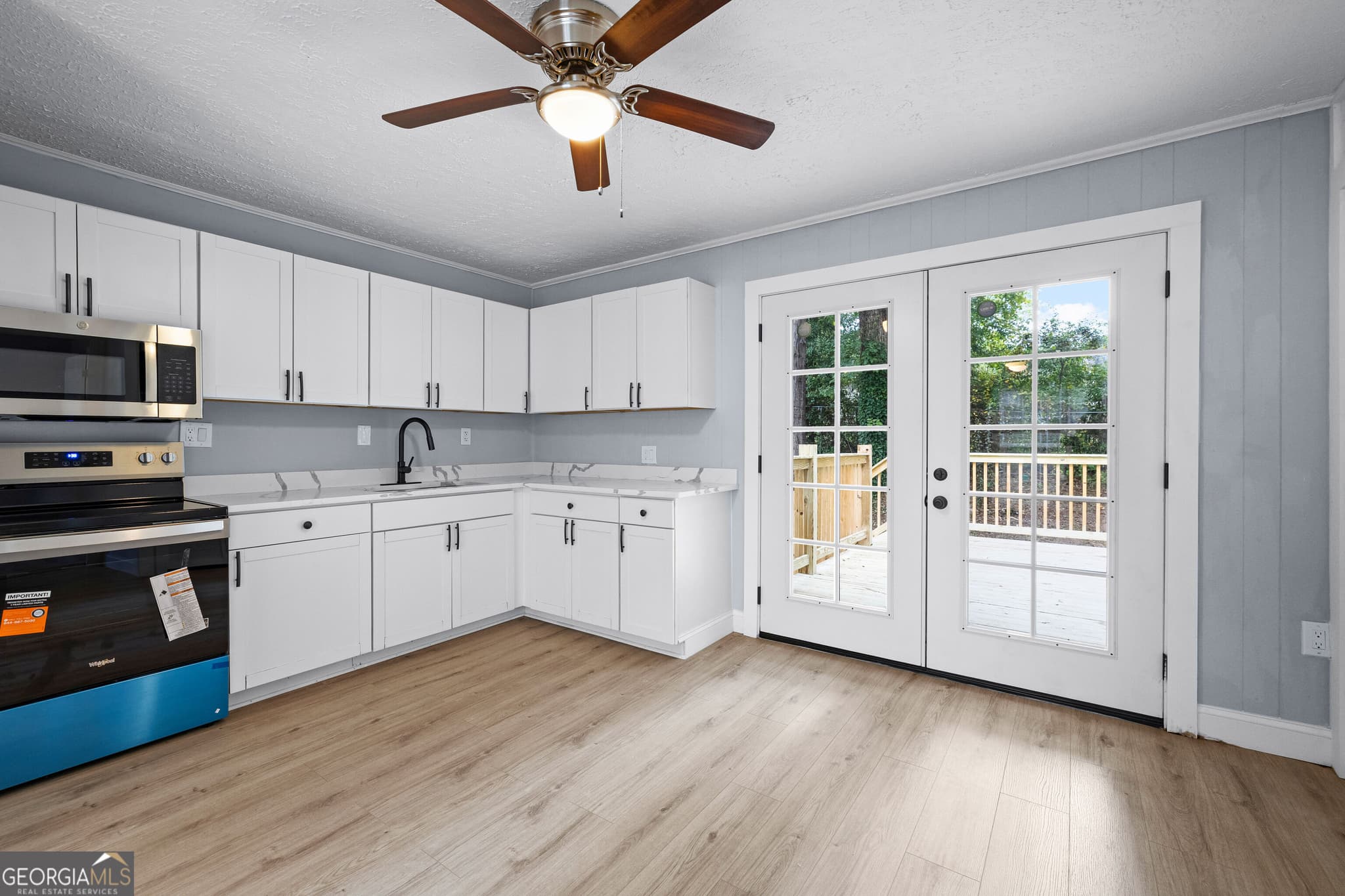 4 bedroom, 1 bathroom, 1,050 sq ft single family residence for sale at 8 Westgate Park Drive, Newnan, GA 30263 — photo 6