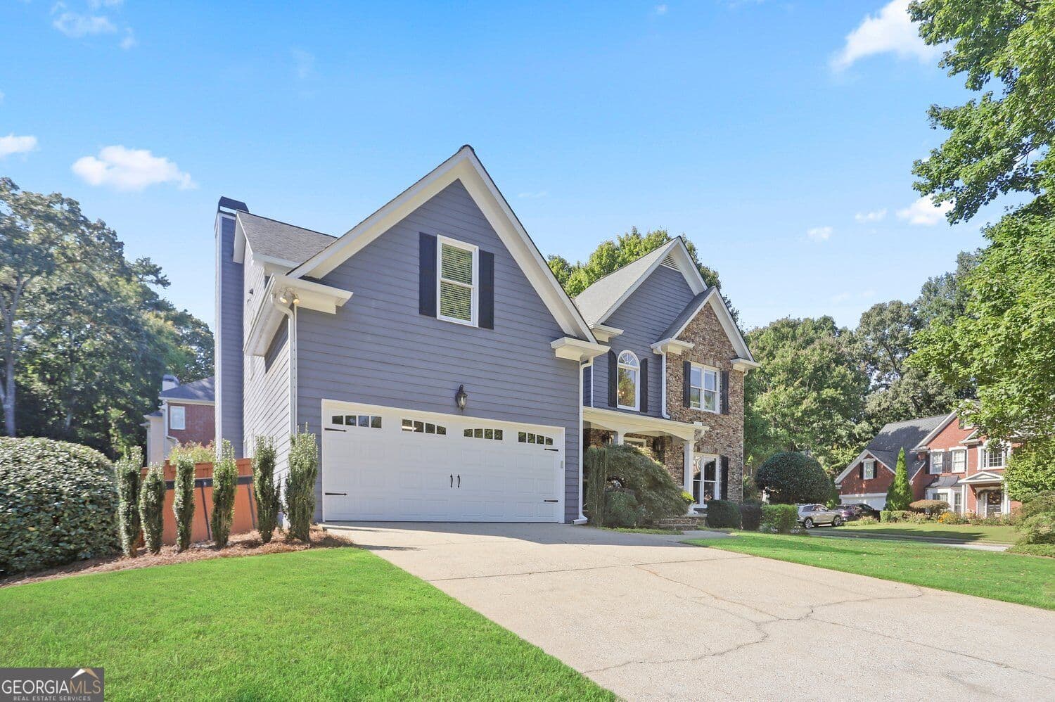 5 bedroom, 4.5 bathroom, 4,798 sq ft single family residence for sale at 3708 Tynemoore Trace, Smyrna, GA 30080 — photo 2