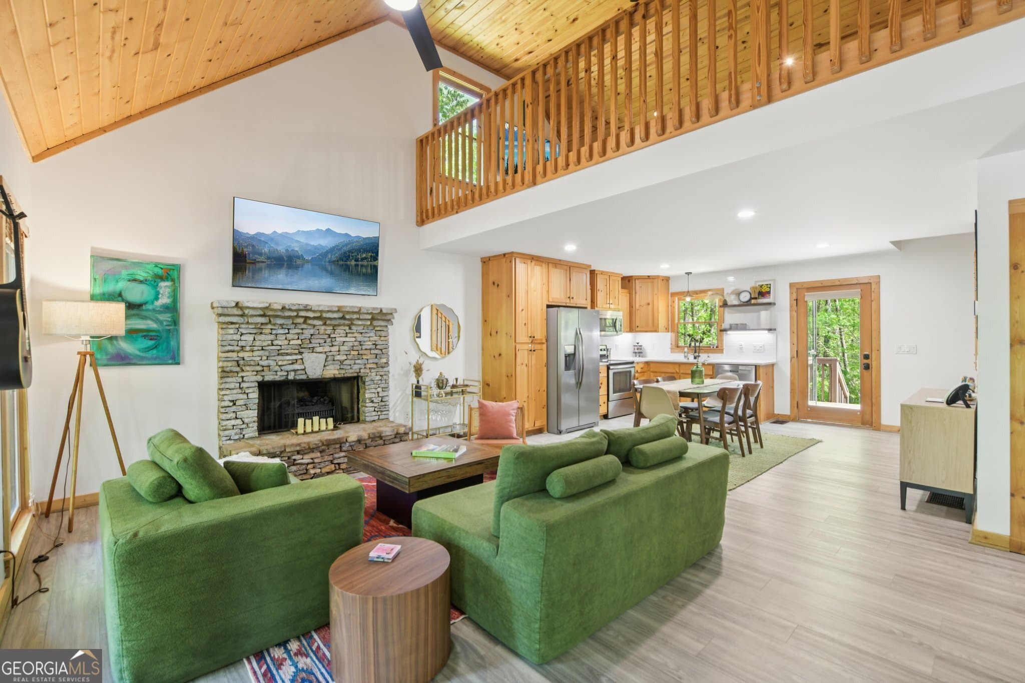 2 bedroom, 2 bathroom, 1,644 sq ft cabin,single family residence for sale at 40 Misty Hollow Drive, Dahlonega, GA 30533 — photo 7