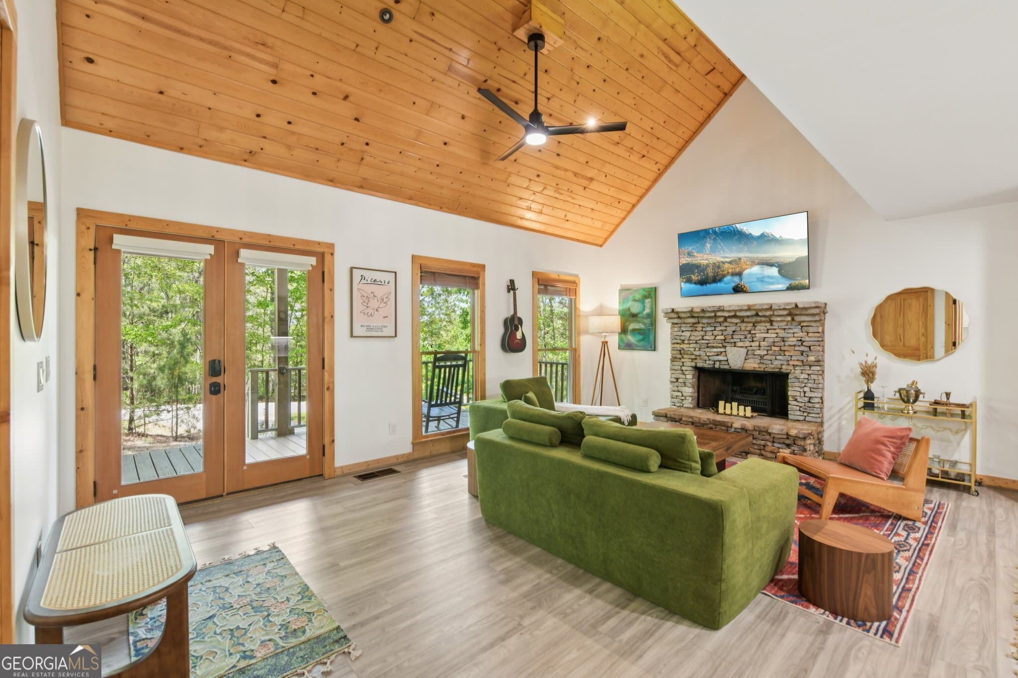 2 bedroom, 2 bathroom, 1,644 sq ft cabin,single family residence for sale at 40 Misty Hollow Drive, Dahlonega, GA 30533 — photo 9