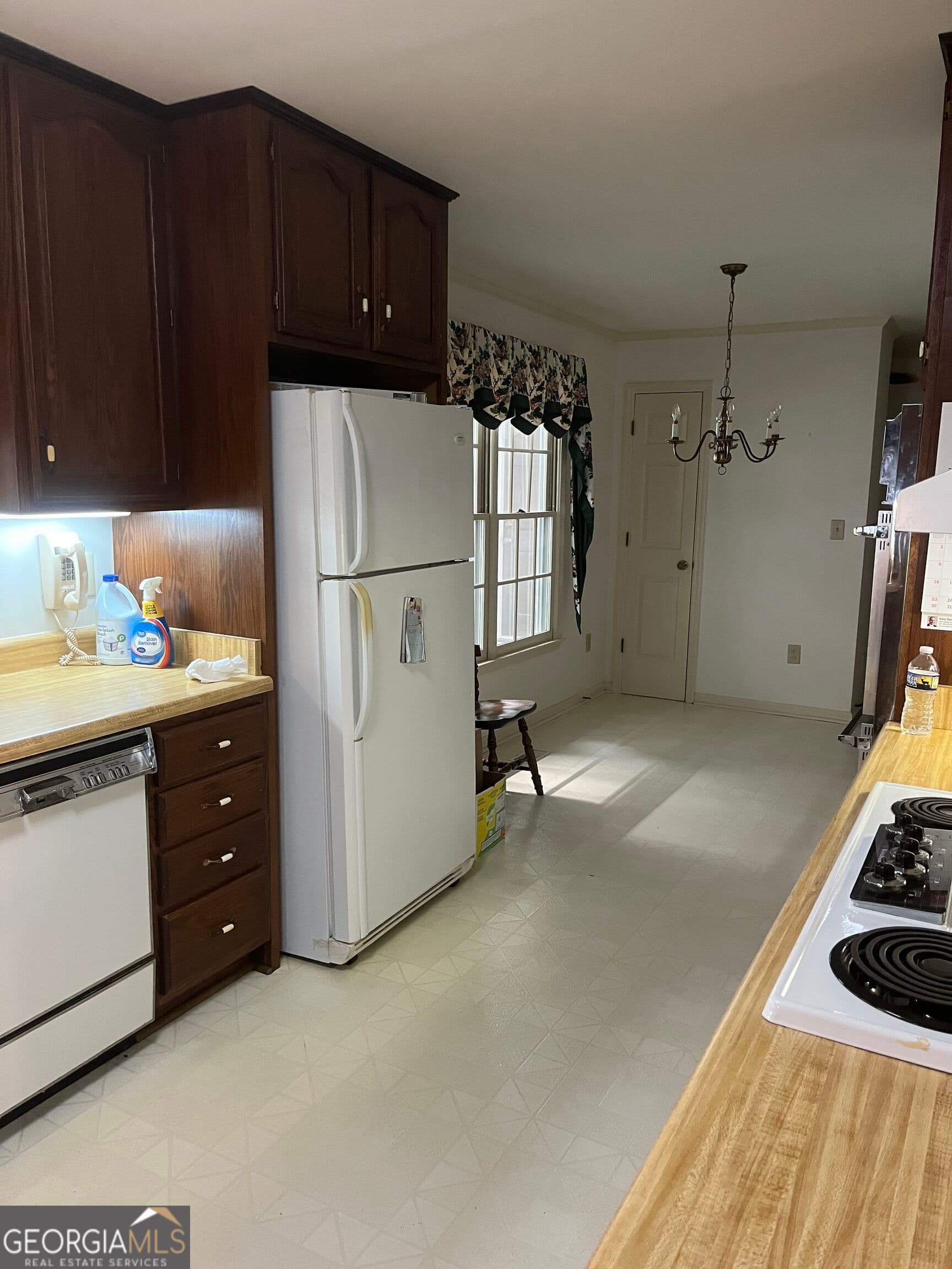 3 bedroom, 3 bathroom, 3,357 sq ft single family residence for sale at 149 Alexandria Drive, Macon, GA 31210 — photo 6