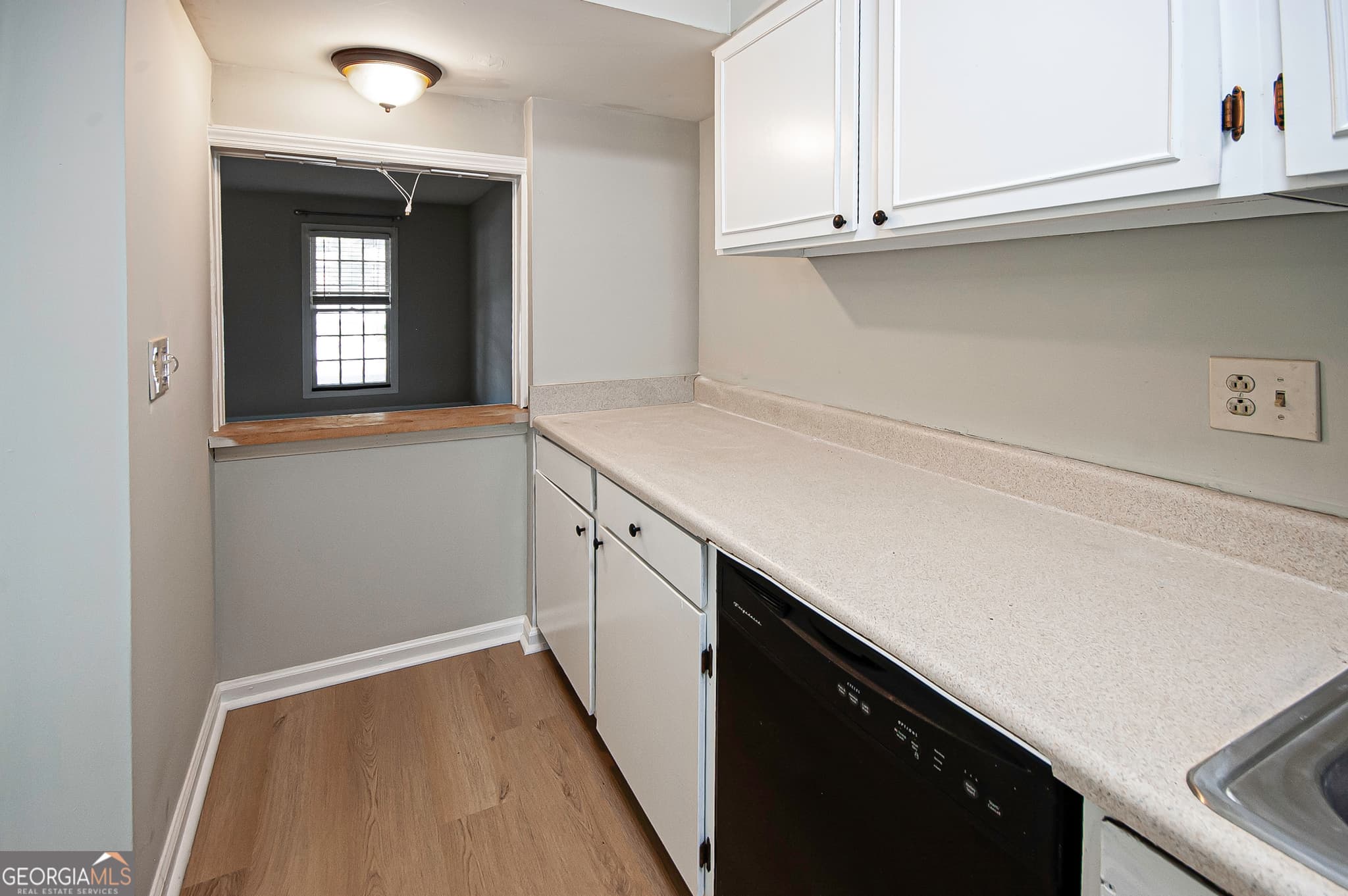 2 bedroom, 1.5 bathroom, 960 sq ft condominium for rent at 3099 Colonial Way UNIT M, Atlanta, GA 30341 for $1,550 a month — photo 9