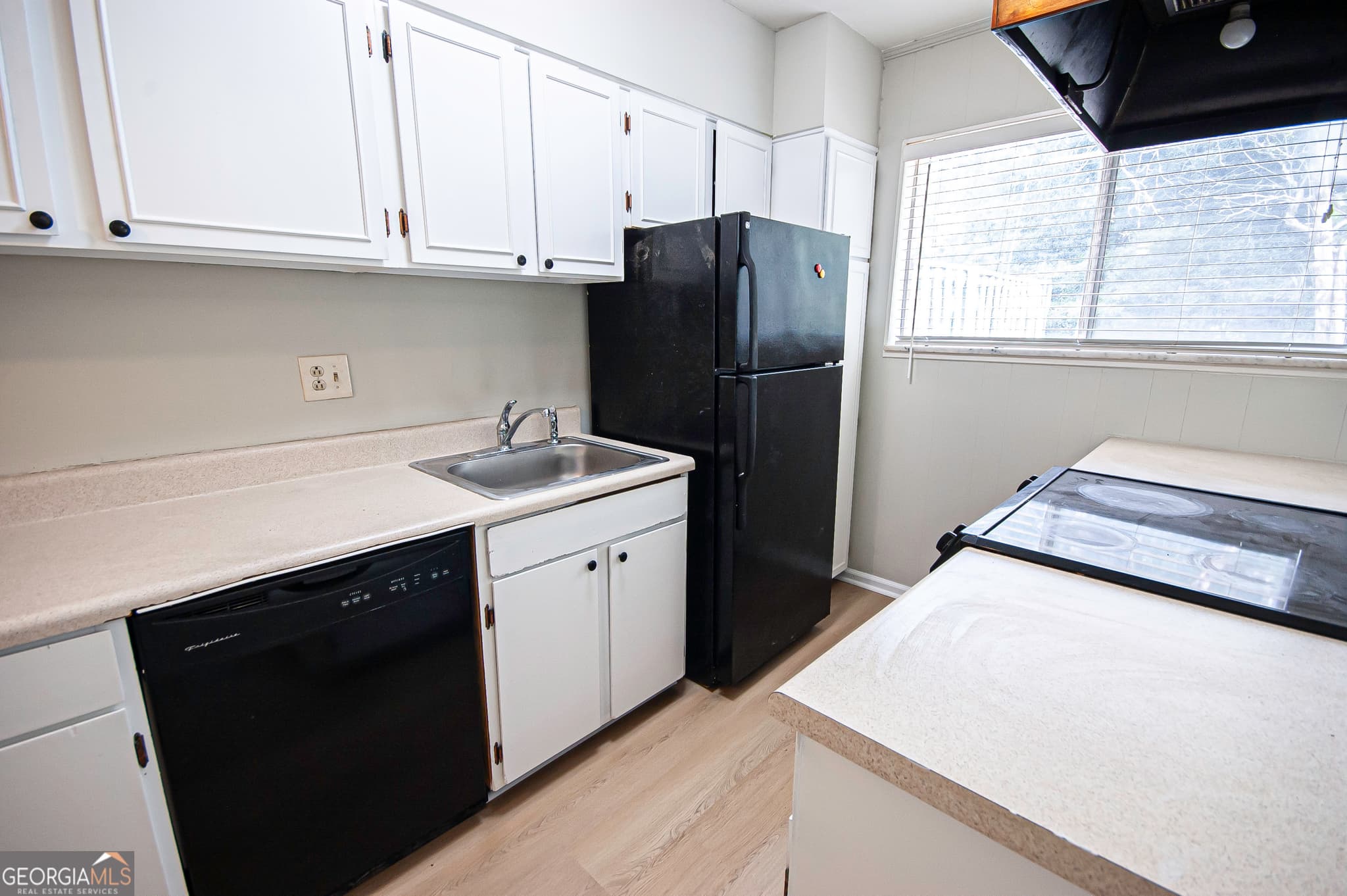 2 bedroom, 1.5 bathroom, 960 sq ft condominium for rent at 3099 Colonial Way UNIT M, Atlanta, GA 30341 for $1,550 a month — photo 8