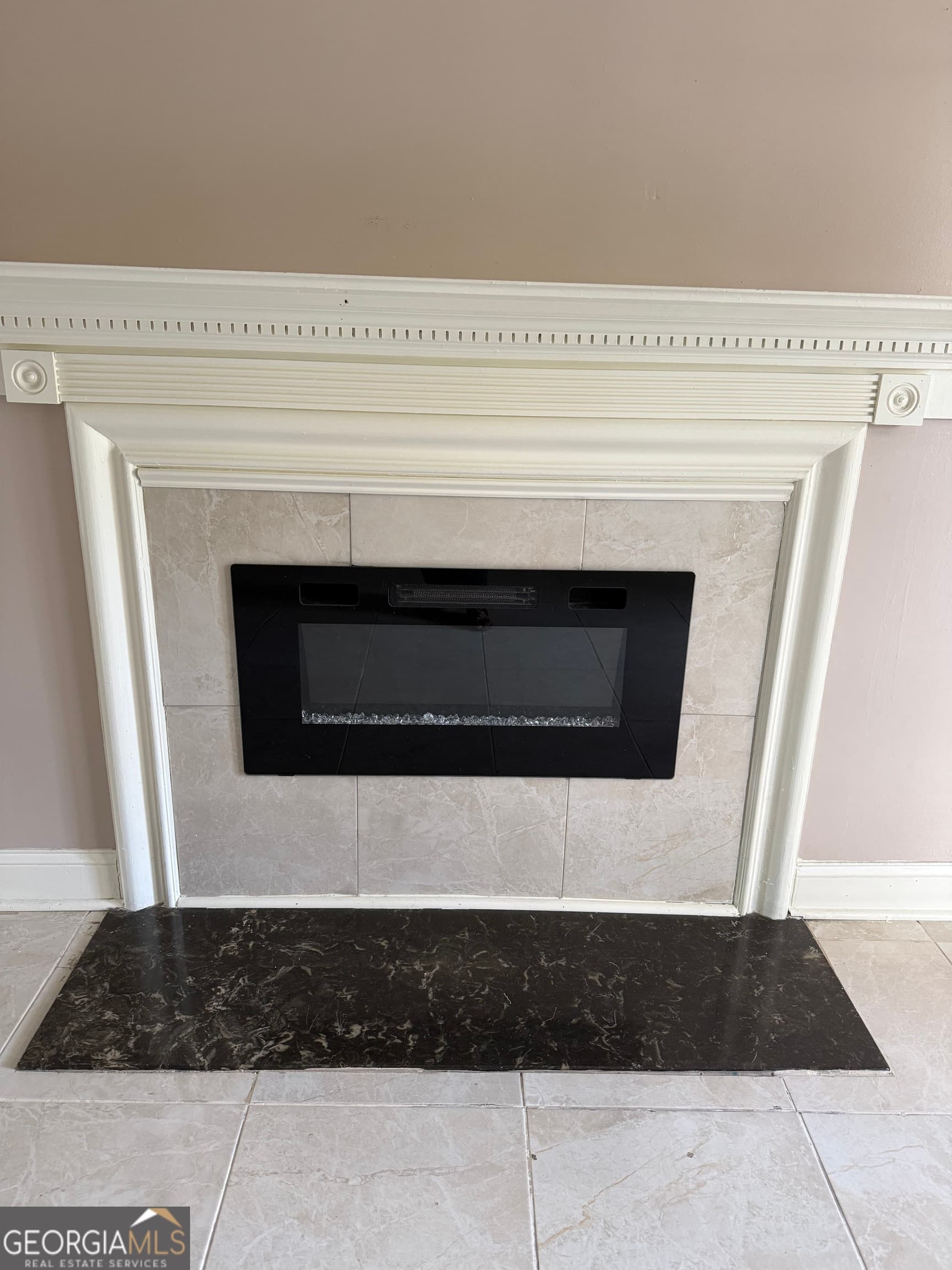 2 bedroom, 2 bathroom, 1,376 sq ft condominium for rent at 48 Le Parc Fontaine, Lithonia, GA 30038 for $1,400 a month — photo 2