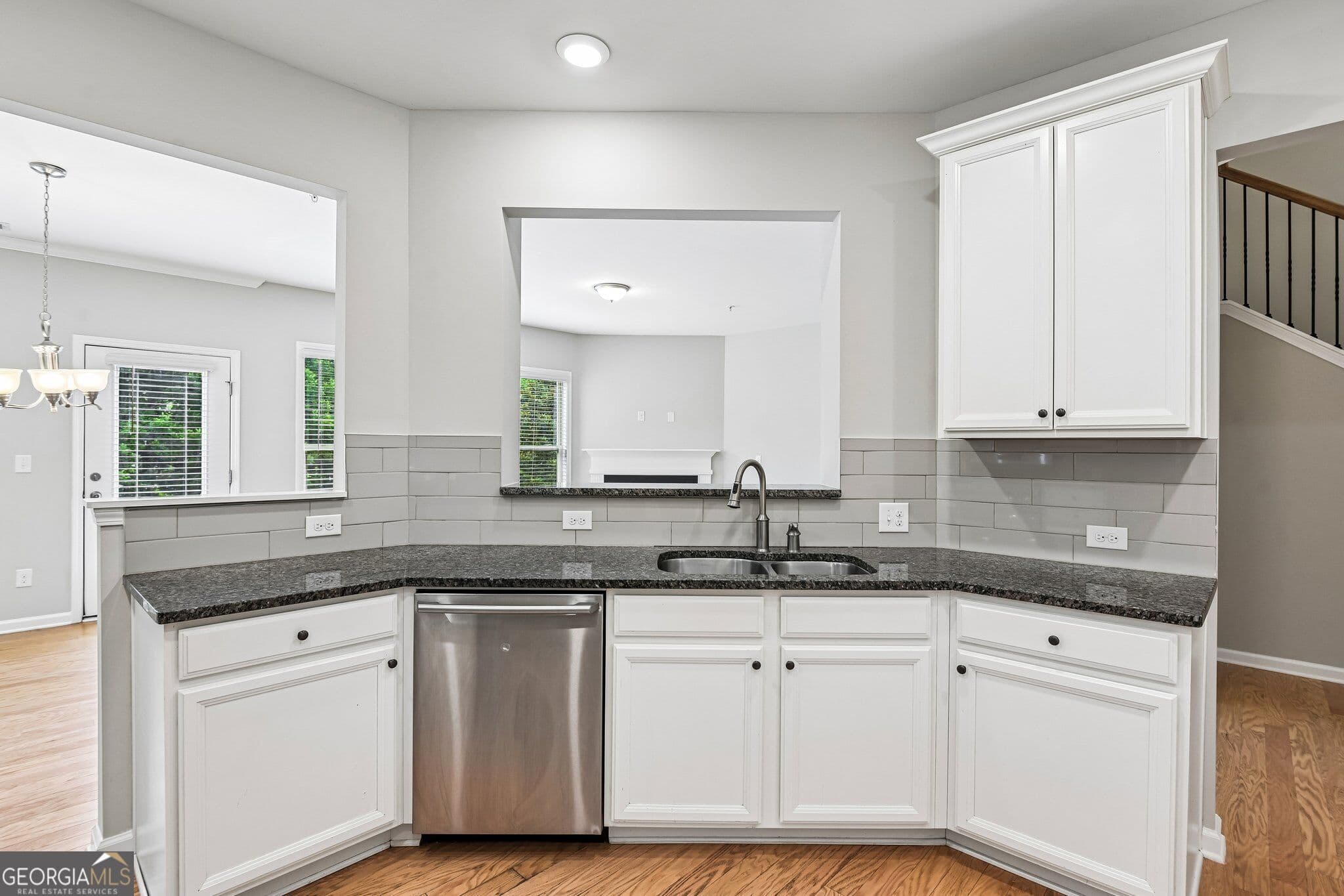 3 bedroom, 2.5 bathroom, 2,020 sq ft townhouse for rent at 1208 Foxcroft Lane, Cumming, GA 30041 for $2,100 a month — photo 10