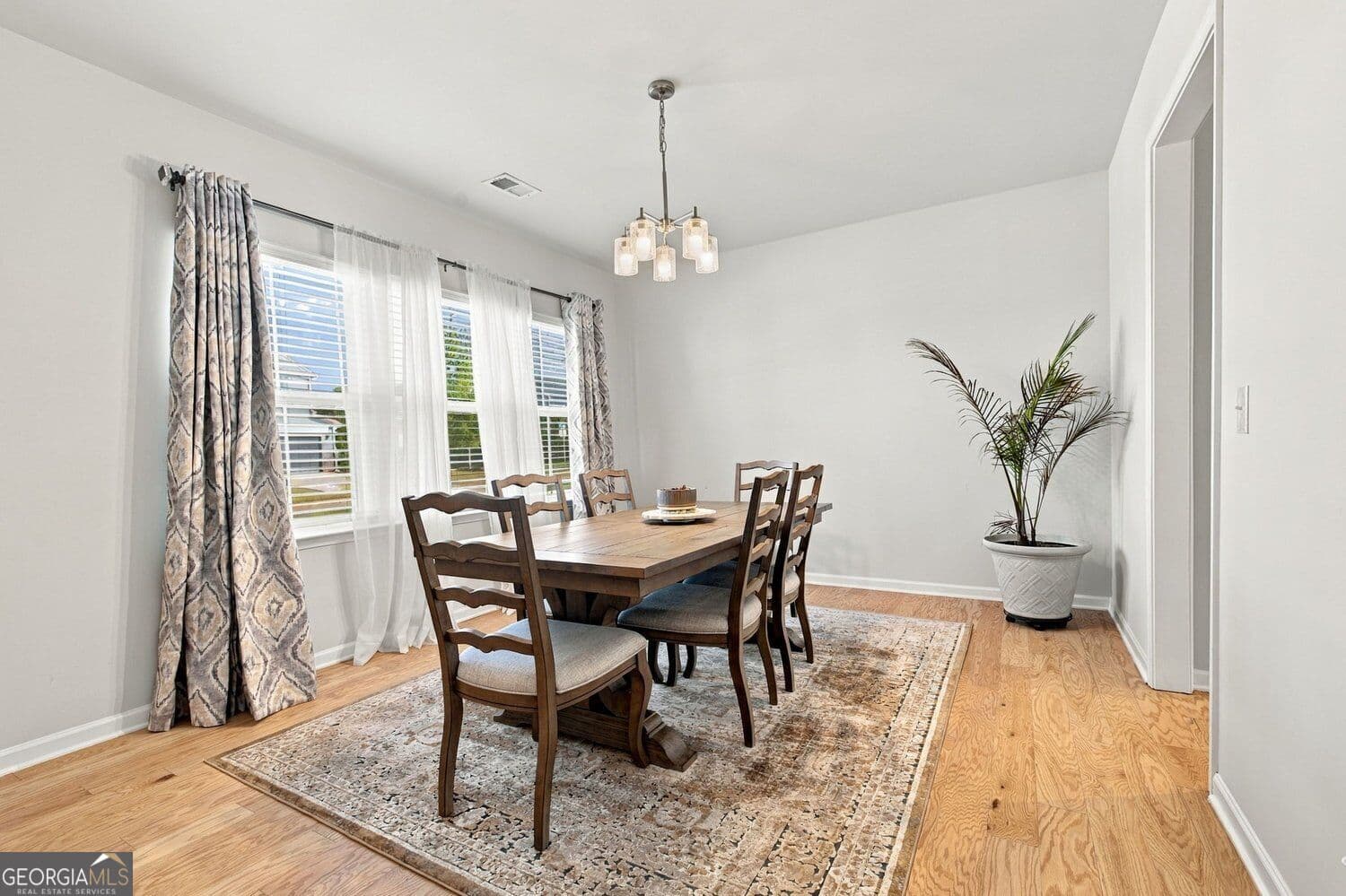 3 bedroom, 2.5 bathroom, 3,158 sq ft single family residence for sale at 137 Poppy Street, Mcdonough, GA 30253 — photo 6