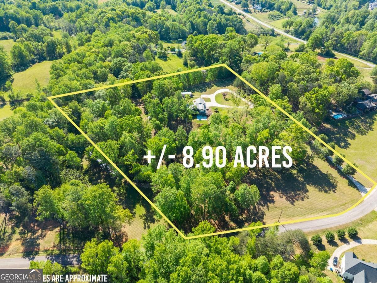 4 bedroom, 3 bathroom, 1,464 sq ft single family residence for sale at 6632 Mountain Meadow Drive, Clermont, GA 30527 — photo 7