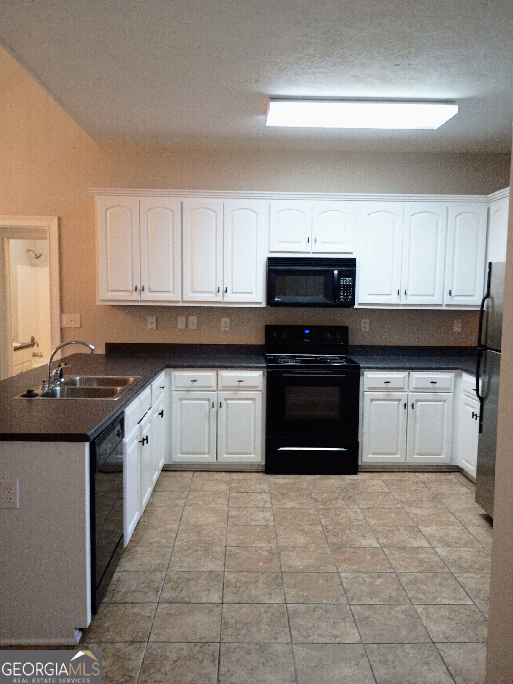 3 bedroom, 2 bathroom, 2,617 sq ft single family residence for rent at 814 11th Street, Augusta, GA 30901 for $1,850 a month — photo 7