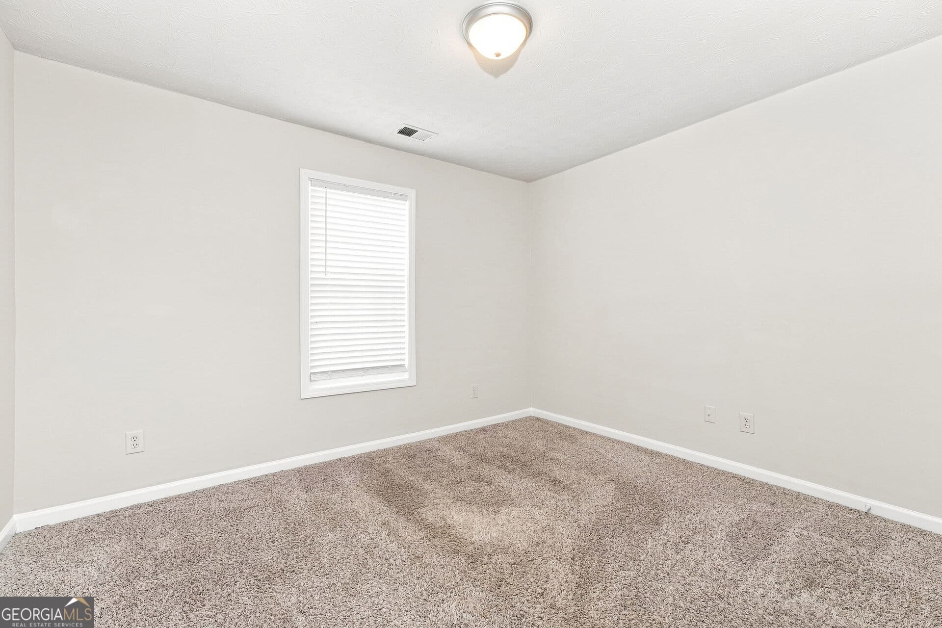 5 bedroom, 3 bathroom, 3,545 sq ft single family residence for sale at 4304 Talmadge Trace, Snellville, GA 30039 — photo 10