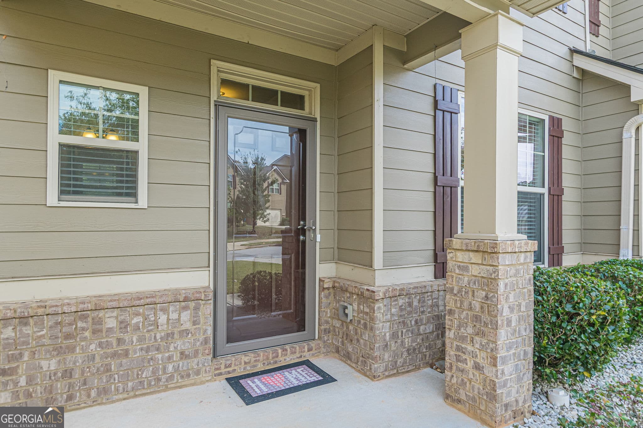 4 bedroom, 2.5 bathroom, 2,403 sq ft single family residence for rent at 4730 Brookwood Place, Atlanta, GA 30349 for $2,450 a month — photo 4
