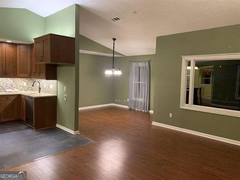 4 bedroom, 2 bathroom, 1,506 sq ft single family residence for rent at 146 Sweetgum Road, Peachtree City, GA 30269 for $2,550 a month — photo 4