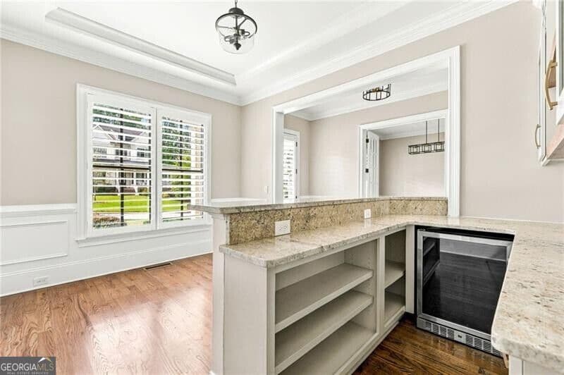 5 bedroom, 4 bathroom, 3,698 sq ft single family residence for sale at 2236 Sage Mountain Court, Marietta, GA 30064 — photo 7