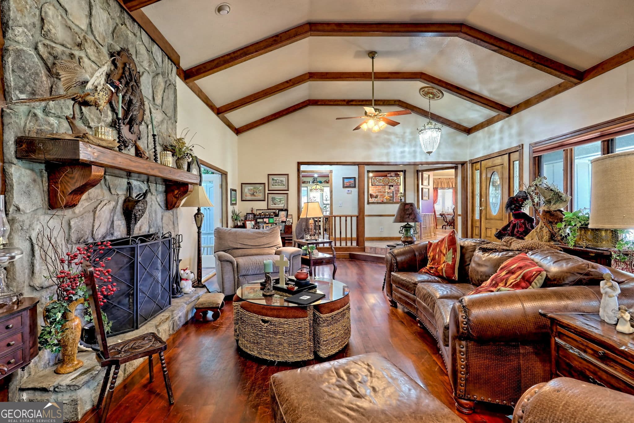 4 bedroom, 4.5 bathroom, 3,340 sq ft single family residence for sale at 428 Orchard View Lane, Lakemont, GA 30552 — photo 7