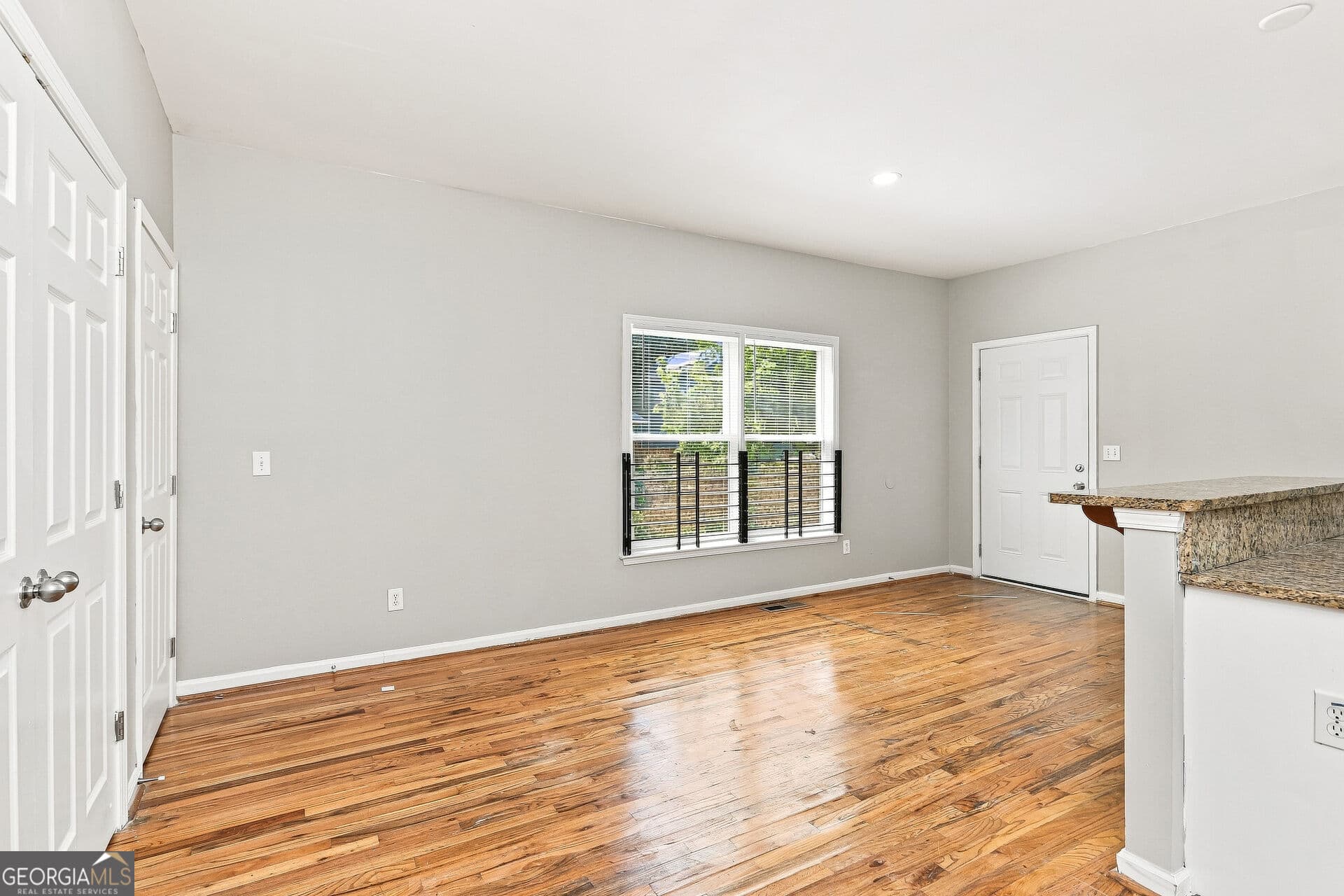 3 bedroom, 2.5 bathroom, 1,722 sq ft single family residence for sale at 697 Cooper Street, Atlanta, GA 30315 — photo 7
