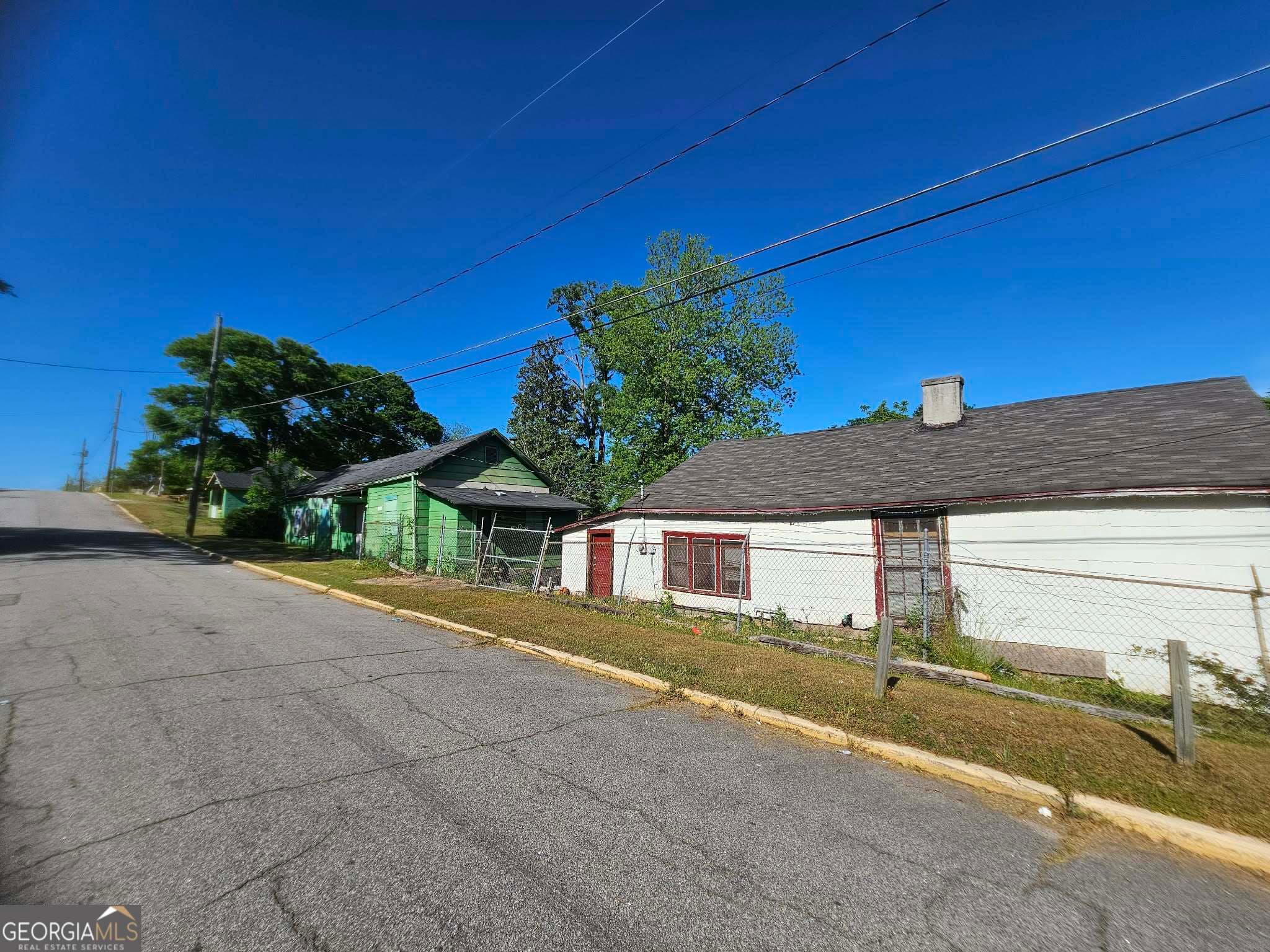 2 bedroom, 1 bathroom, 1,192 sq ft single family residence for sale at 209 Dix Street, Lagrange, GA 30241 — photo 6