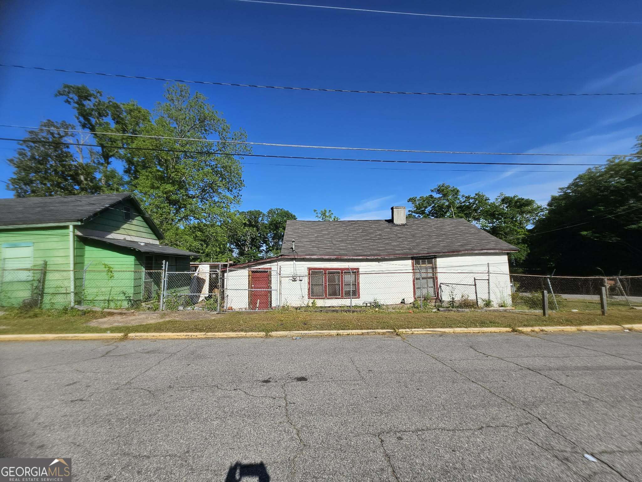 2 bedroom, 1 bathroom, 1,192 sq ft single family residence for sale at 209 Dix Street, Lagrange, GA 30241 — photo 4
