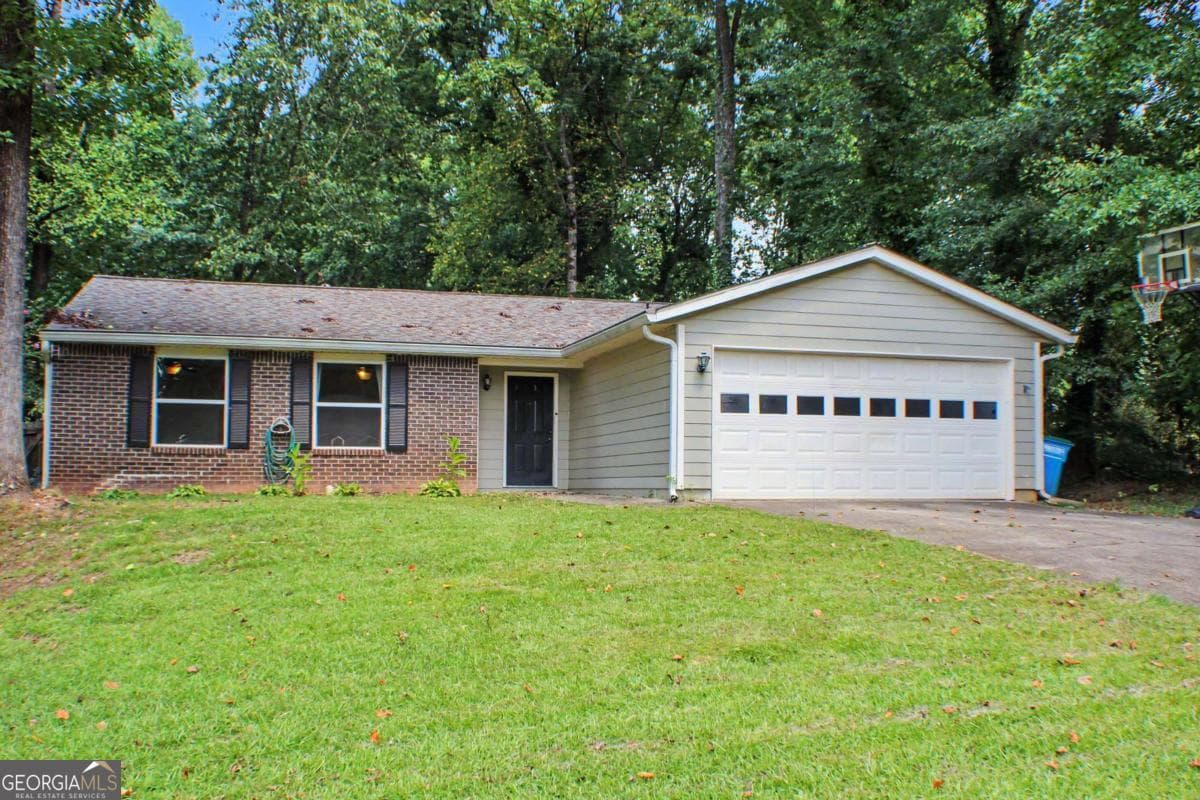 3 bedroom, 2 bathroom, 1,461 sq ft single family residence for rent at 4189 Hopkins Lake Drive, Duluth, GA 30096 for $2,050 a month — photo 1 of 1