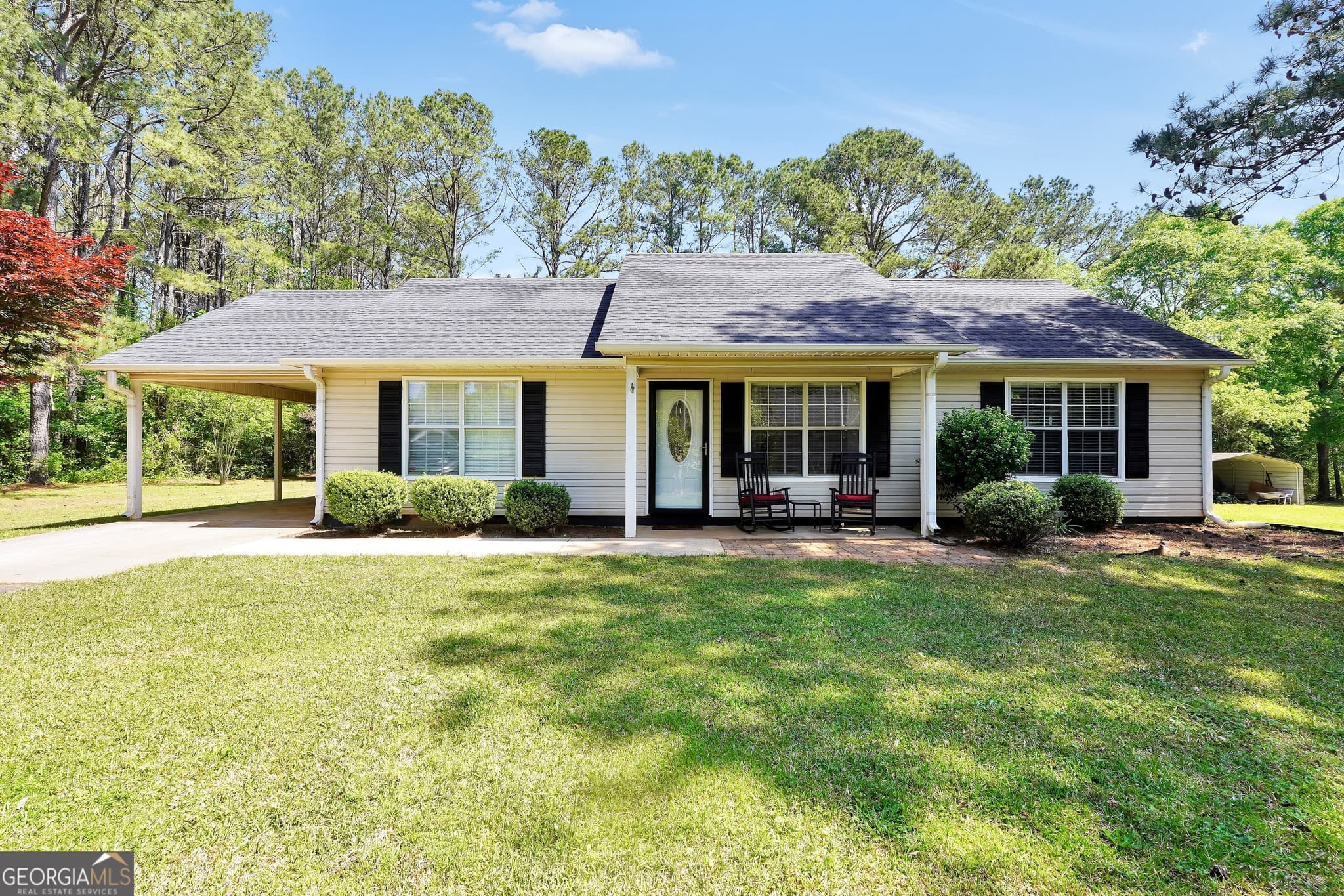 3 bedroom, 2 bathroom, 1,196 sq ft single family residence sold at 154 Salter Road, Thomaston, GA 30286