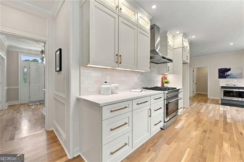 5 bedroom, 3 bathroom, 3,300 sq ft single family residence for sale at 3093 Terramar Drive, Atlanta, GA 30341 — photo 10