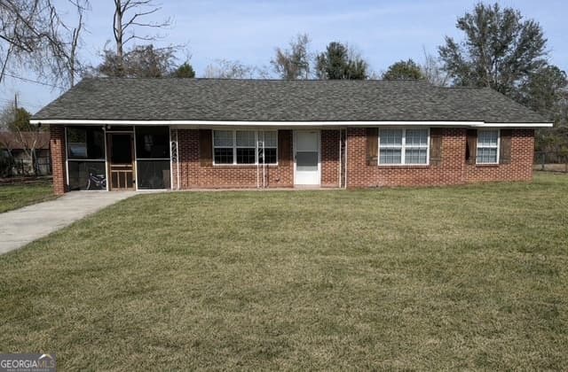 64 Lakeside Drive, Hazlehurst, GA 31539 — most recent listing photo