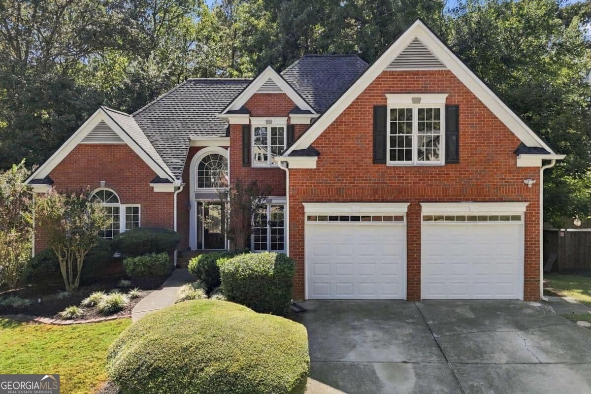5 bedroom, 3.5 bathroom single family residence for sale at 2005 Cresthaven Walk, Woodstock, GA 30189 — photo 1 of 57
