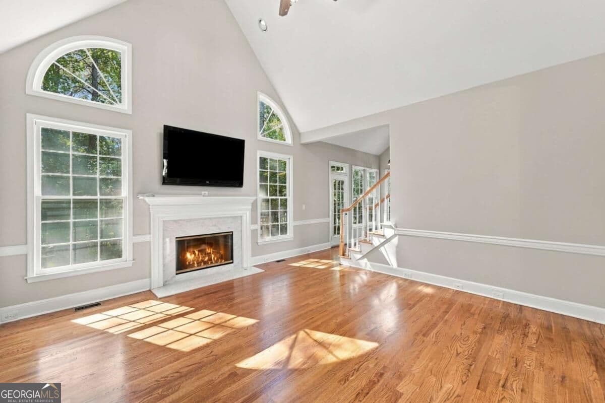 5 bedroom, 3.5 bathroom single family residence for sale at 2005 Cresthaven Walk, Woodstock, GA 30189 — photo 10