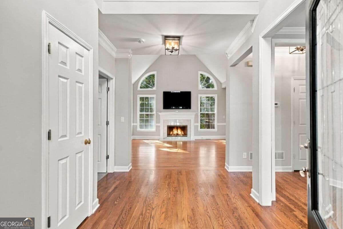 5 bedroom, 3.5 bathroom single family residence for sale at 2005 Cresthaven Walk, Woodstock, GA 30189 — photo 4