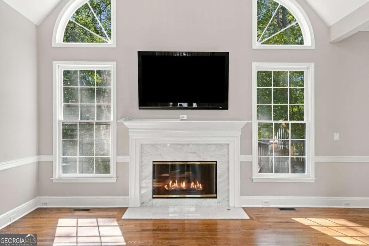 5 bedroom, 3.5 bathroom single family residence for sale at 2005 Cresthaven Walk, Woodstock, GA 30189 — photo 8