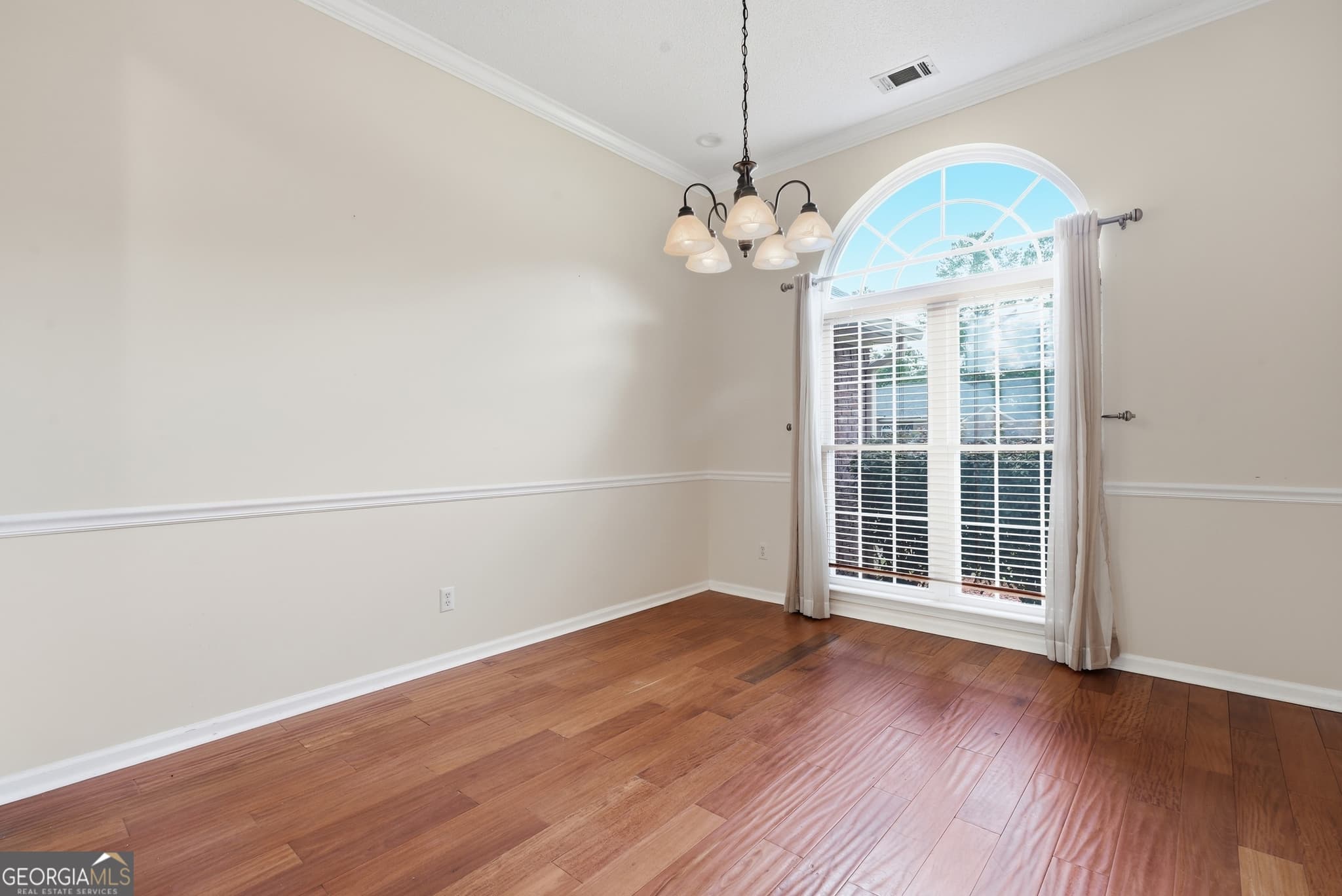 3 bedroom, 2 bathroom, 1,796 sq ft single family residence under contract at 197 Young Way, Richmond Hill, GA 31324 — photo 6