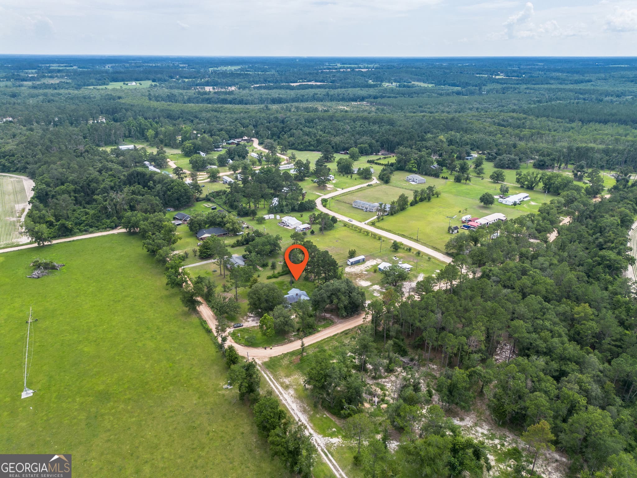 3 bedroom, 2 bathroom, 2,431 sq ft single family residence for sale at 517 Ben Carver Road, Douglas, GA 31535 — photo 10