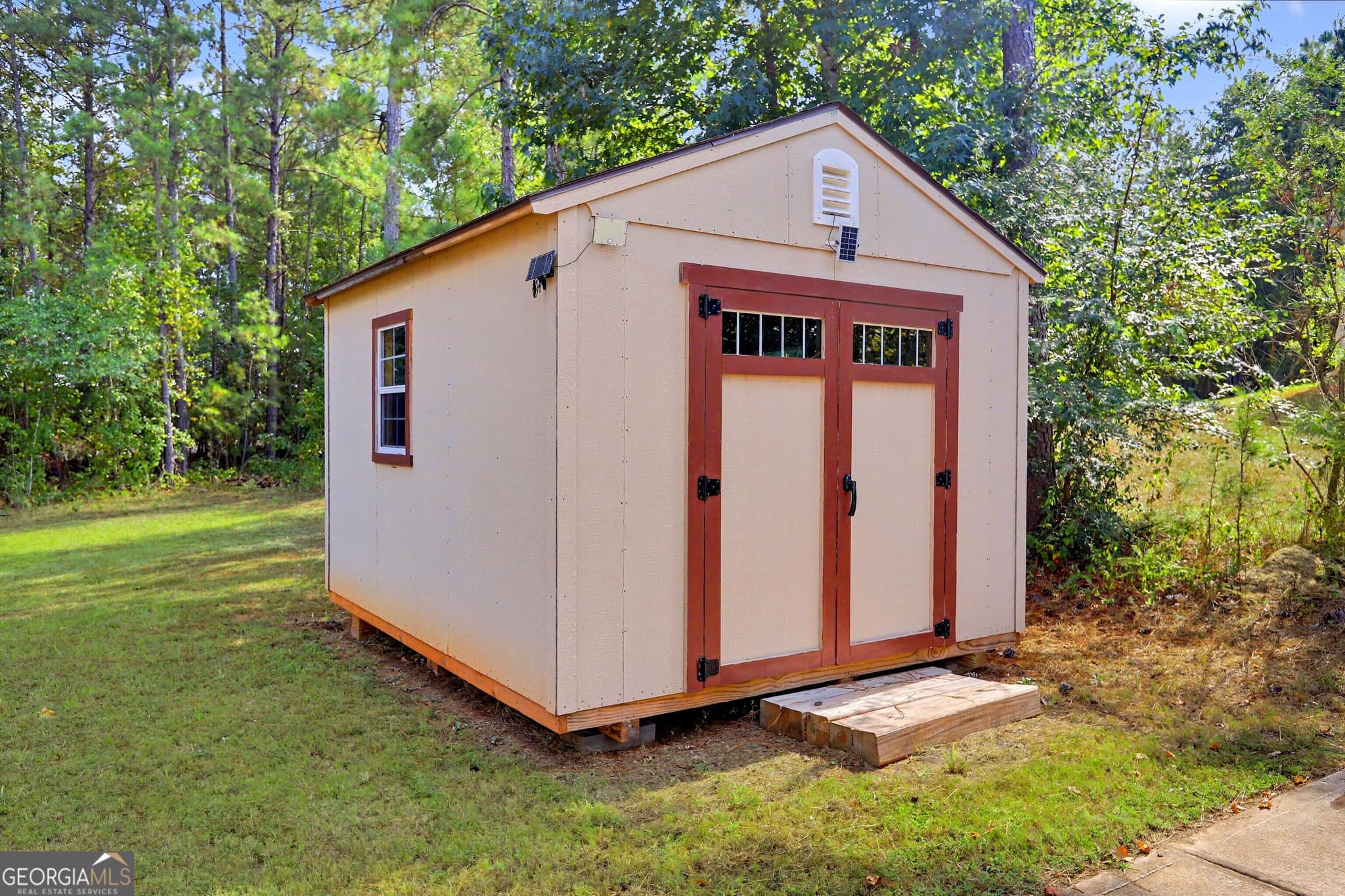 4 bedroom, 2.5 bathroom, 2,348 sq ft single family residence for sale at 370 Emily Circle, Milledgeville, GA 31061 — photo 7