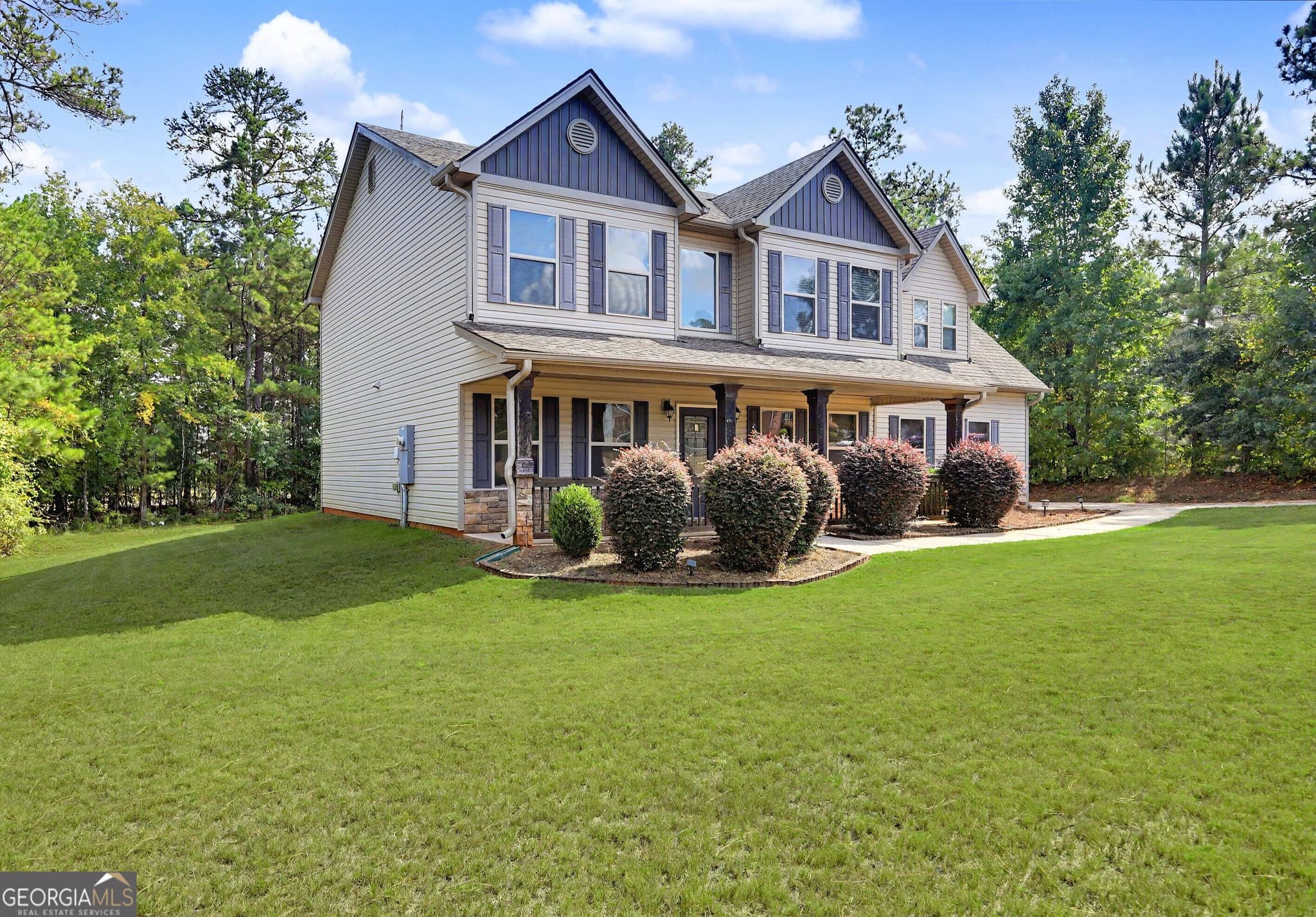 4 bedroom, 2.5 bathroom, 2,348 sq ft single family residence for sale at 370 Emily Circle, Milledgeville, GA 31061 — photo 3