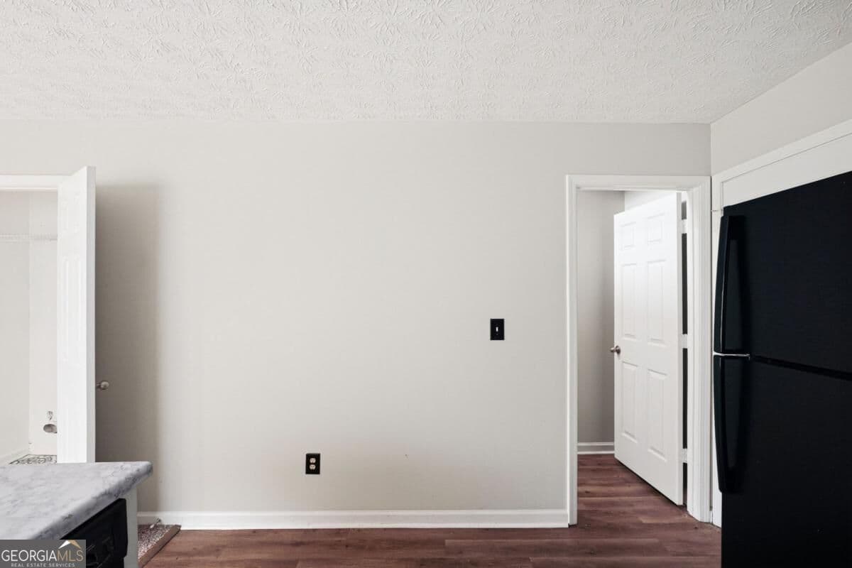 3 bedroom, 2 bathroom, 1,299 sq ft single family residence for sale at 923 Carlton Pointe Terrace, Palmetto, GA 30268 — photo 8