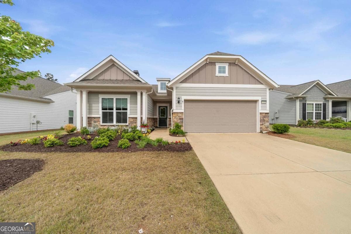 3 bedroom, 2 bathroom, 2,196 sq ft single family residence for sale at 1150 Little Shoals Road, Greensboro, GA 30642 — photo 2