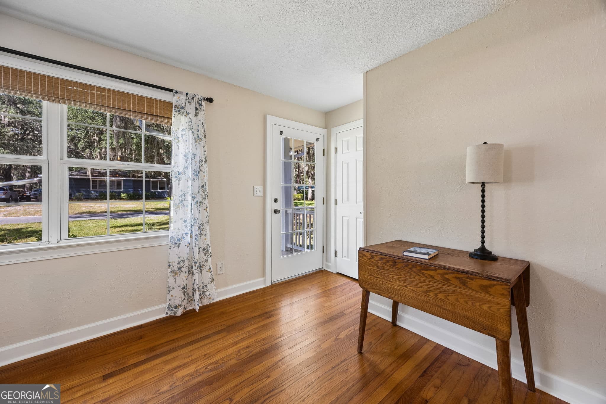 3 bedroom, 2 bathroom, 1,360 sq ft single family residence under contract at 400 Margaret Street, St. Marys, GA 31558 — photo 8