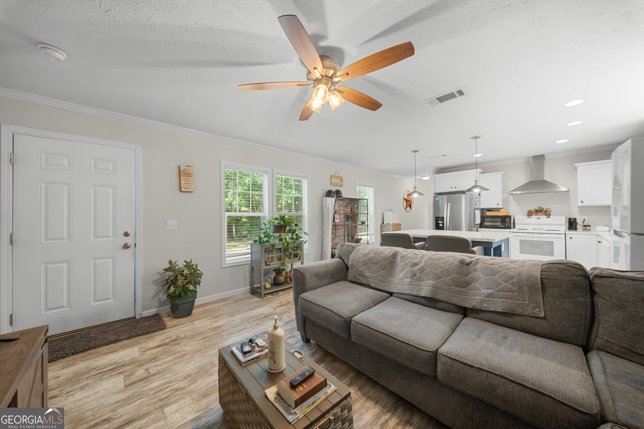 3 bedroom, 2 bathroom, 1,280 sq ft single family residence for sale at 138 Loblolly Court, Newington, GA 30446 — photo 6