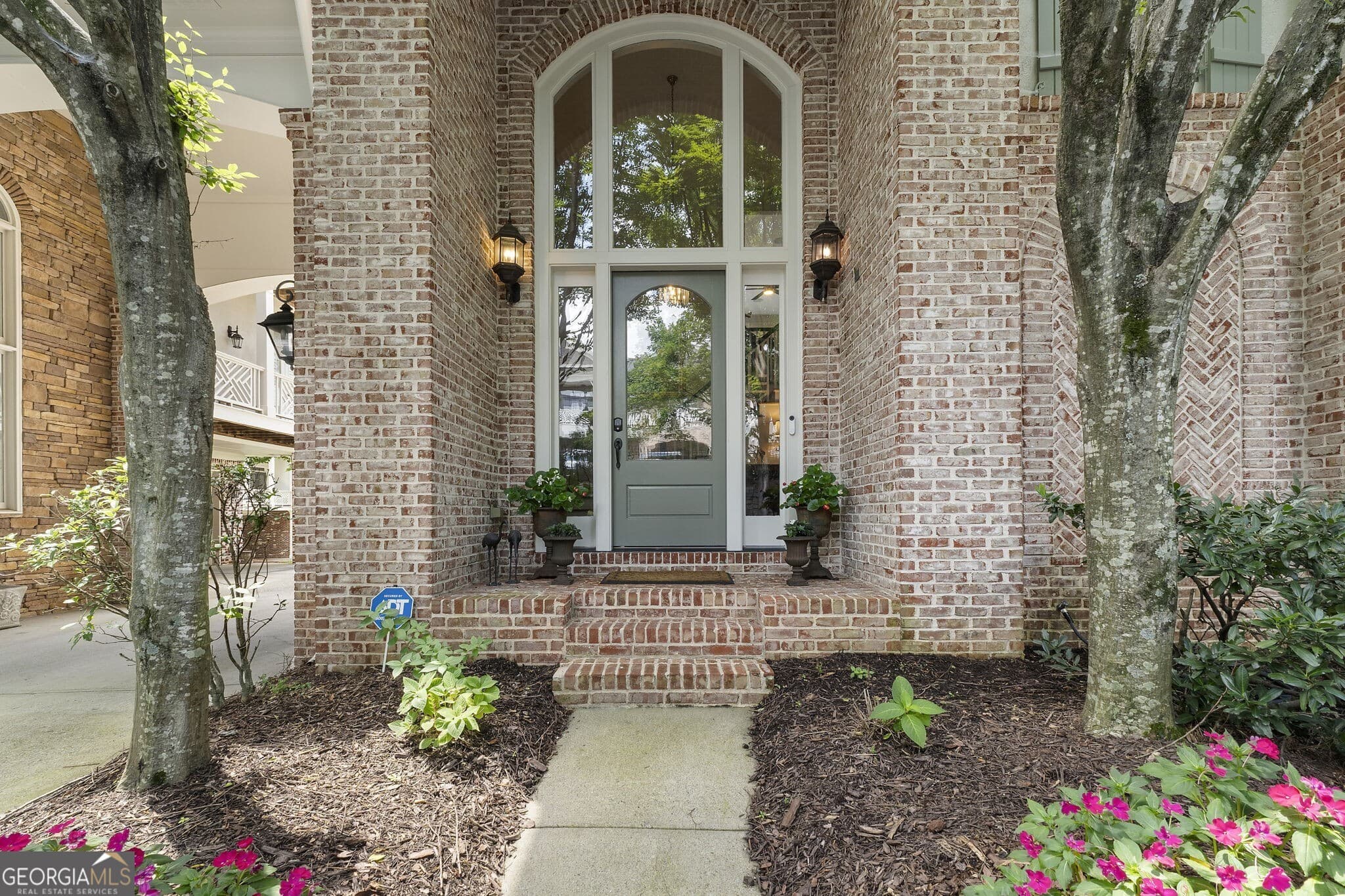 3 bedroom, 3.5 bathroom, 3,492 sq ft townhouse for sale at 1377 Village Park Drive, Atlanta, GA 30319 — photo 3